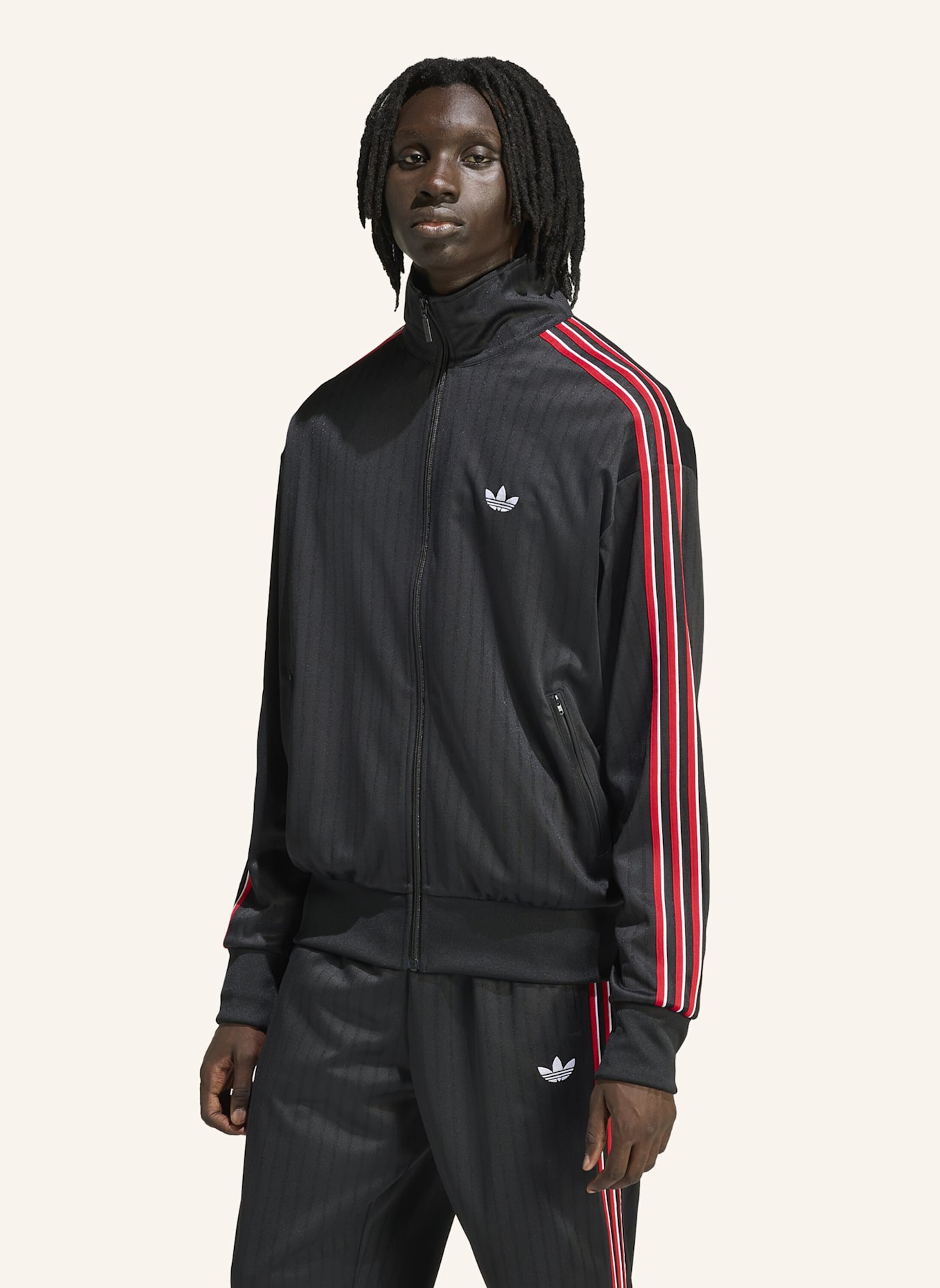 adidas Originals FIREBIRD LOOSE PINSTRIPES TRAININGSJACKE: SCHWARZ