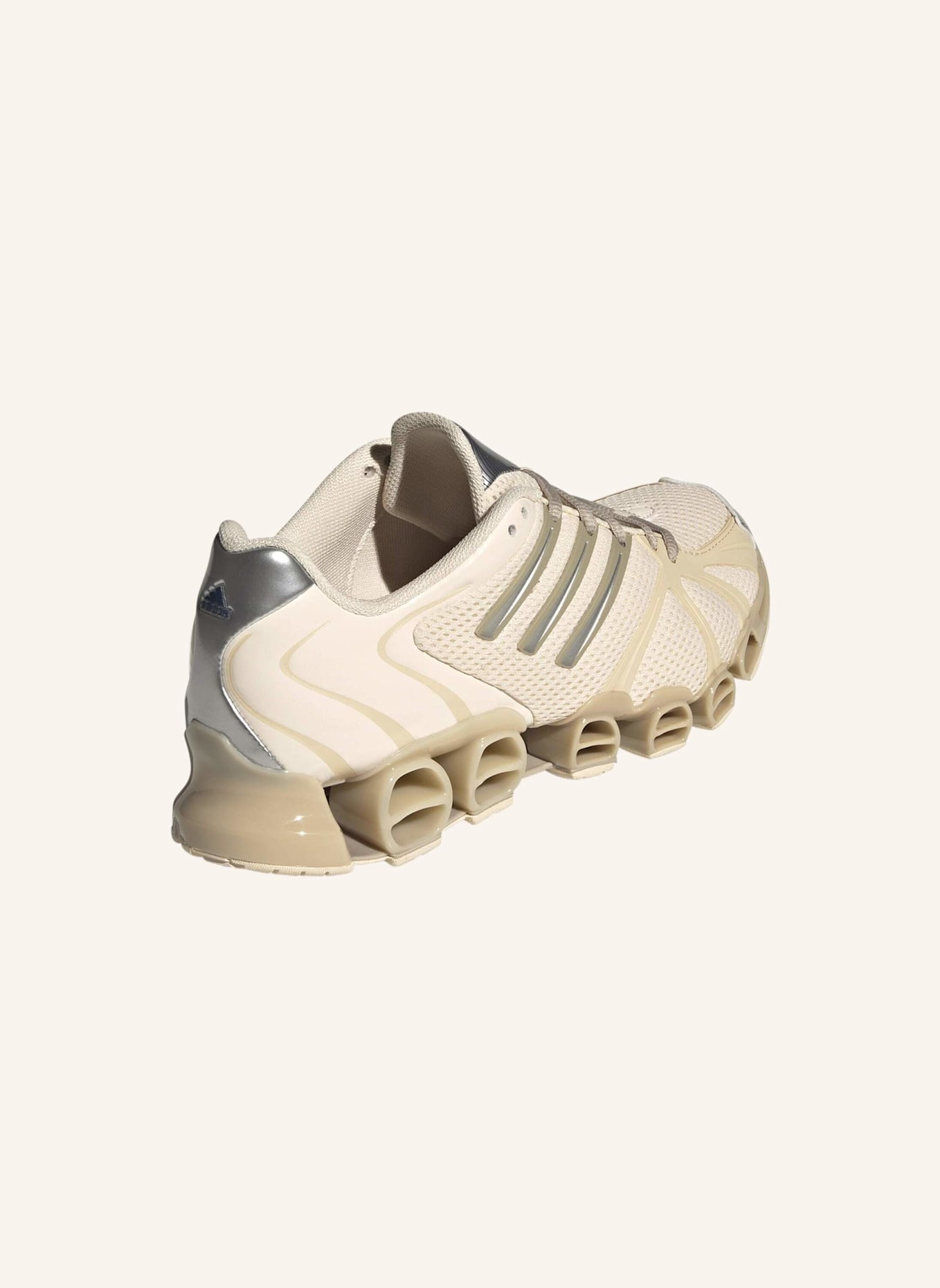 adidas Originals MEGA GHOSTRIDE SCHUH: WEISS/ BEIGE/ SILBER