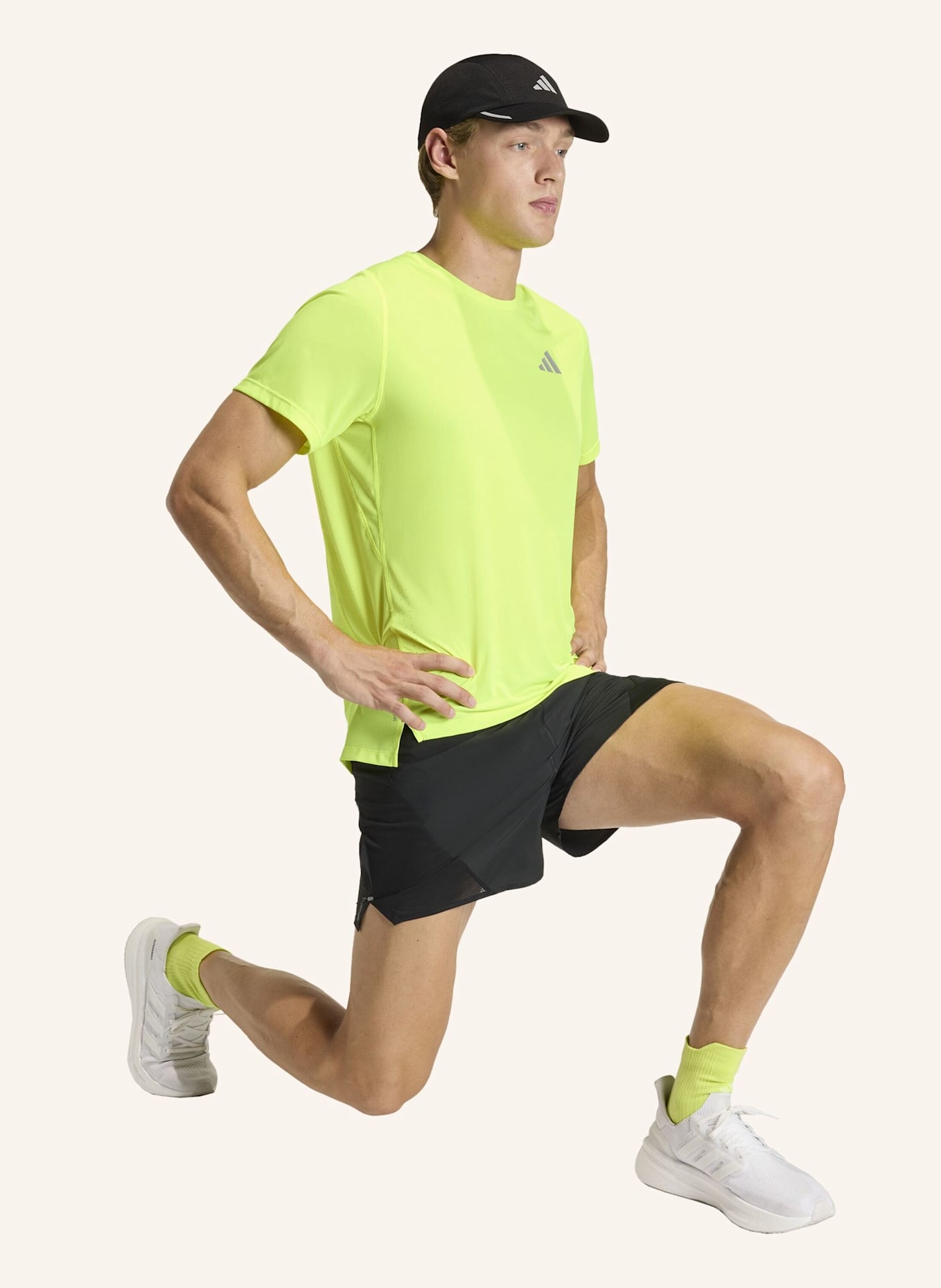 adidas ADI365BREEZE LAUFSHORTS: SCHWARZ