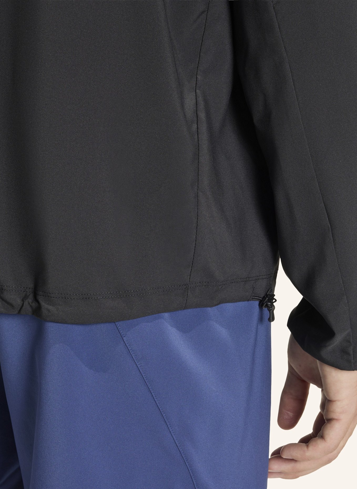 adidas ADI365 RUNNING ESSENTIALS JACKE: SCHWARZ