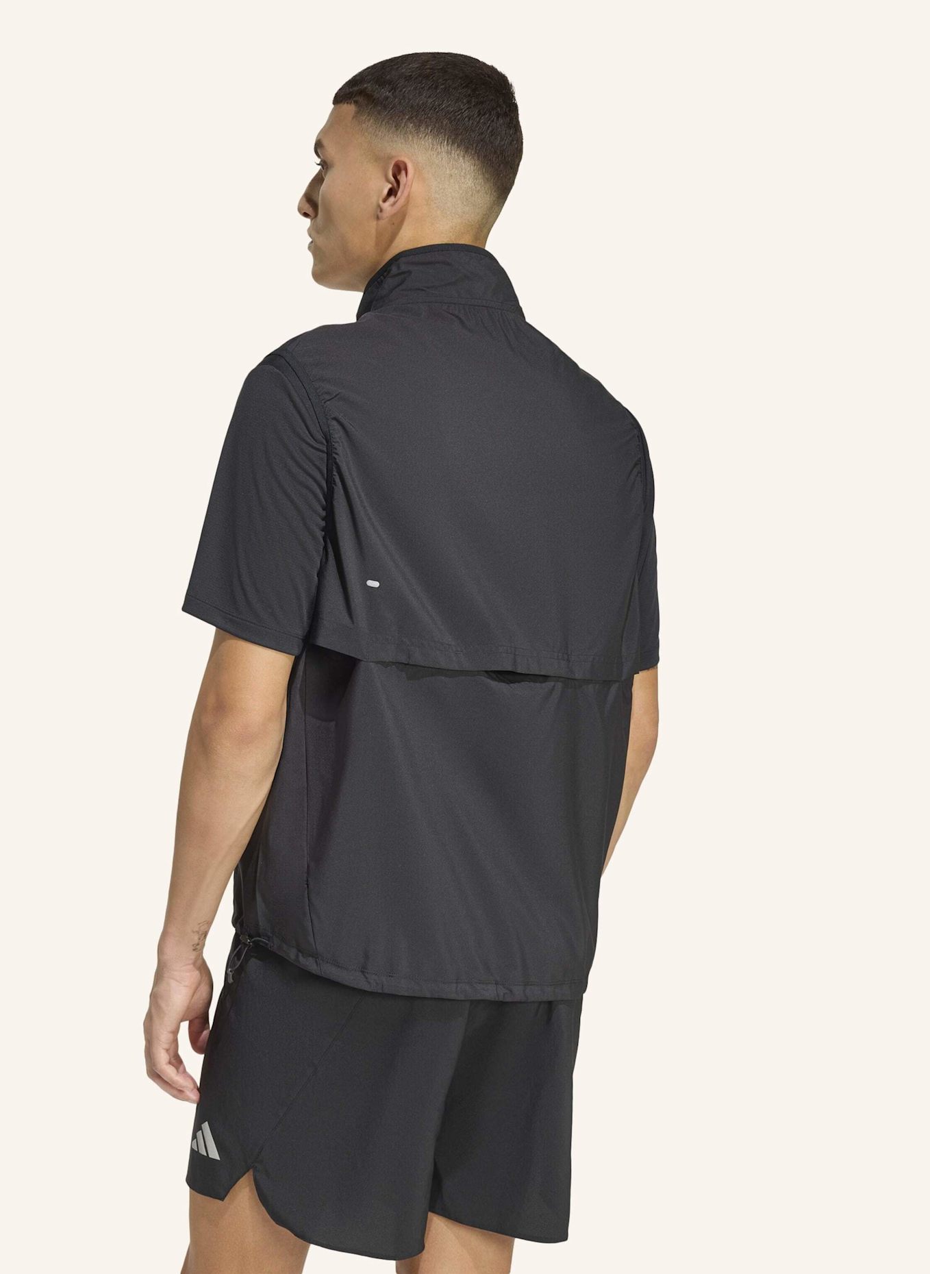 adidas ADI365 RUNNING ESSENTIALS WESTE: SCHWARZ