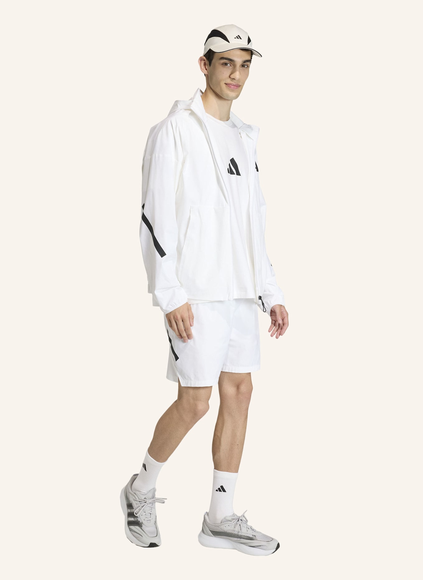 adidas ADIDAS Z.N.E. WOVEN SHORTS: WEISS
