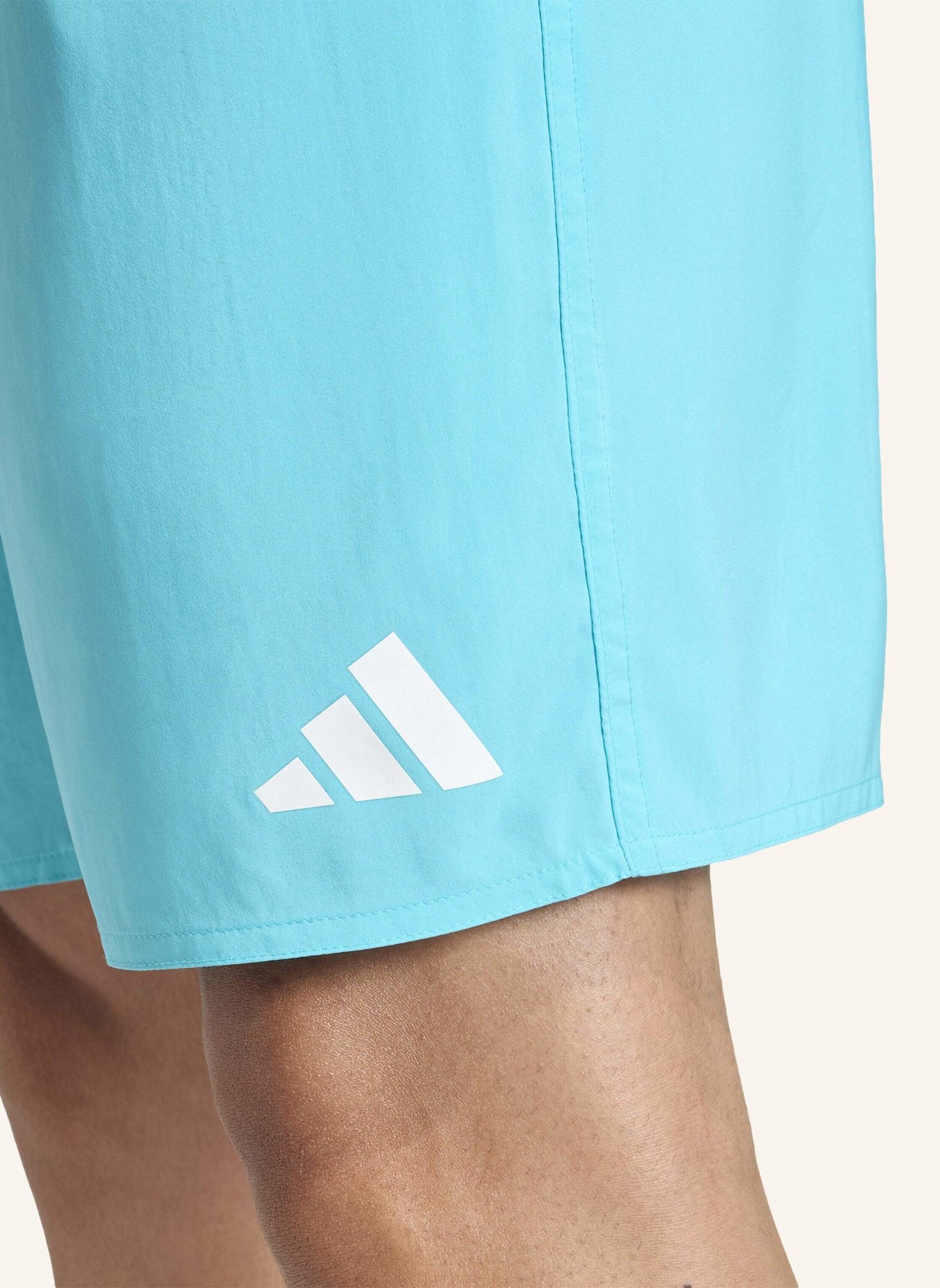 adidas Badeshorts ESSENTIAL 8-INCH: WEISS