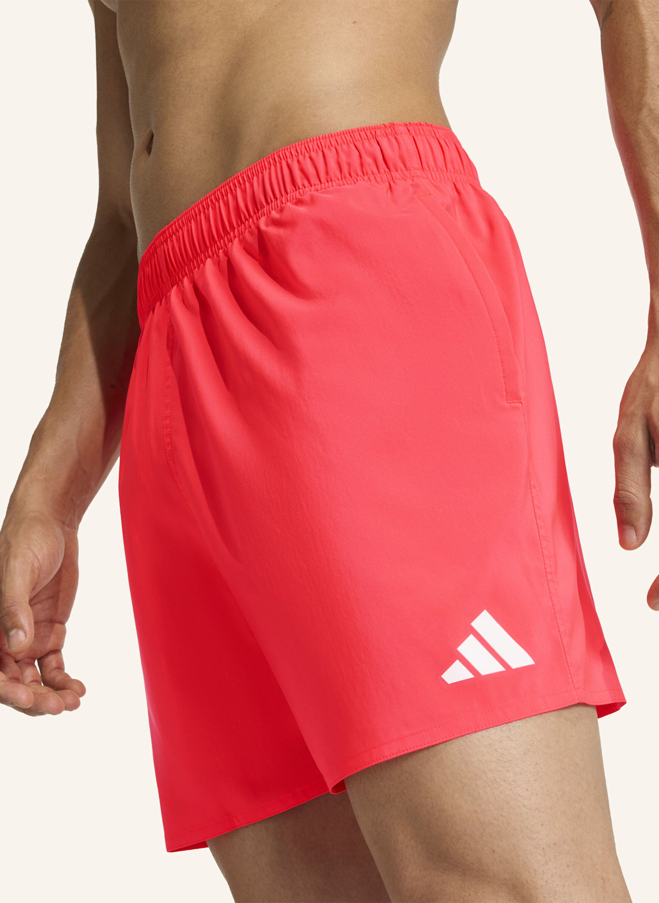 adidas Badeshorts ESSENTIAL 5-INCH: ROT/ WEISS