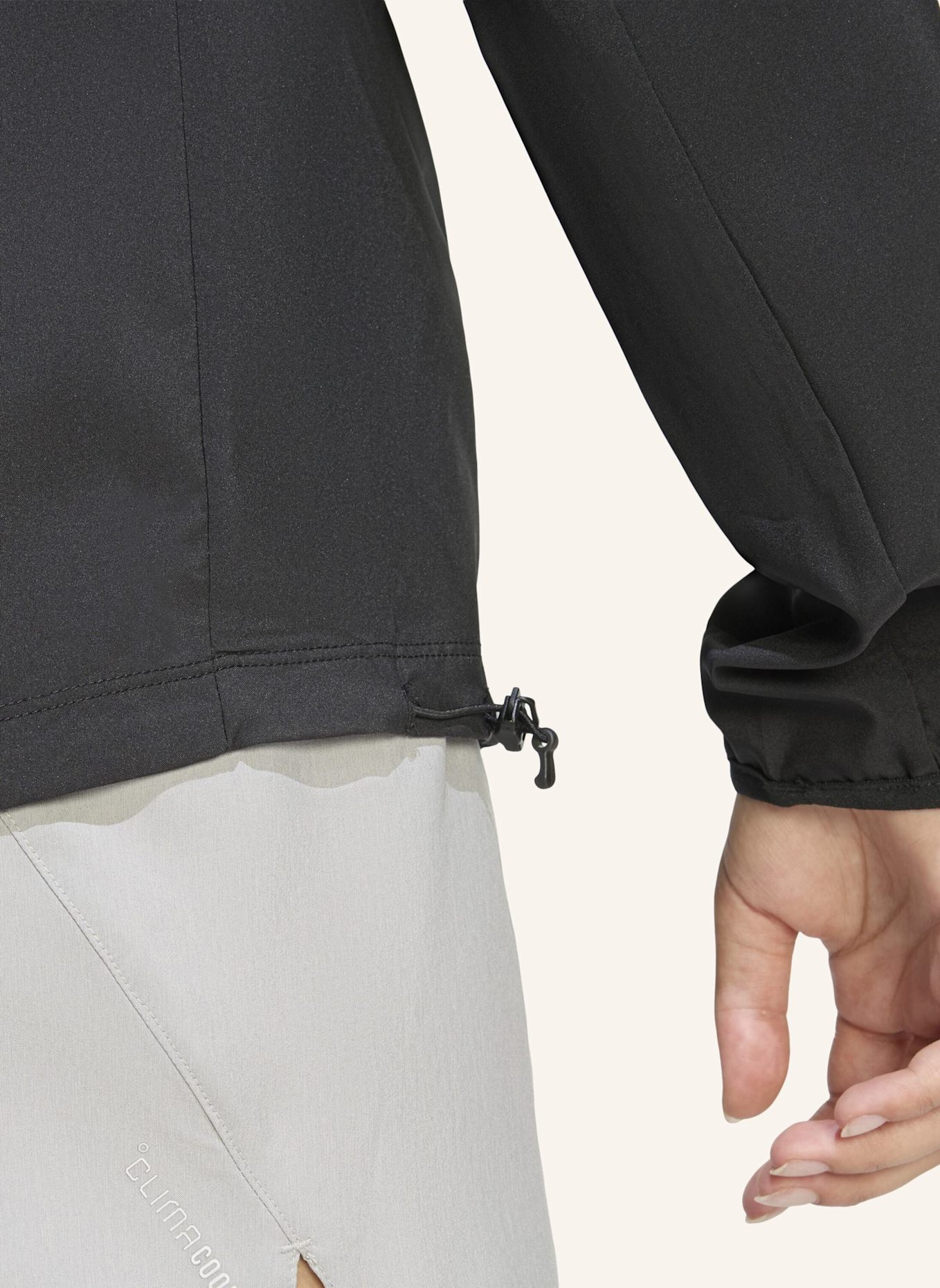 adidas ADI365 RUNNING ESSENTIALS JACKET: SCHWARZ