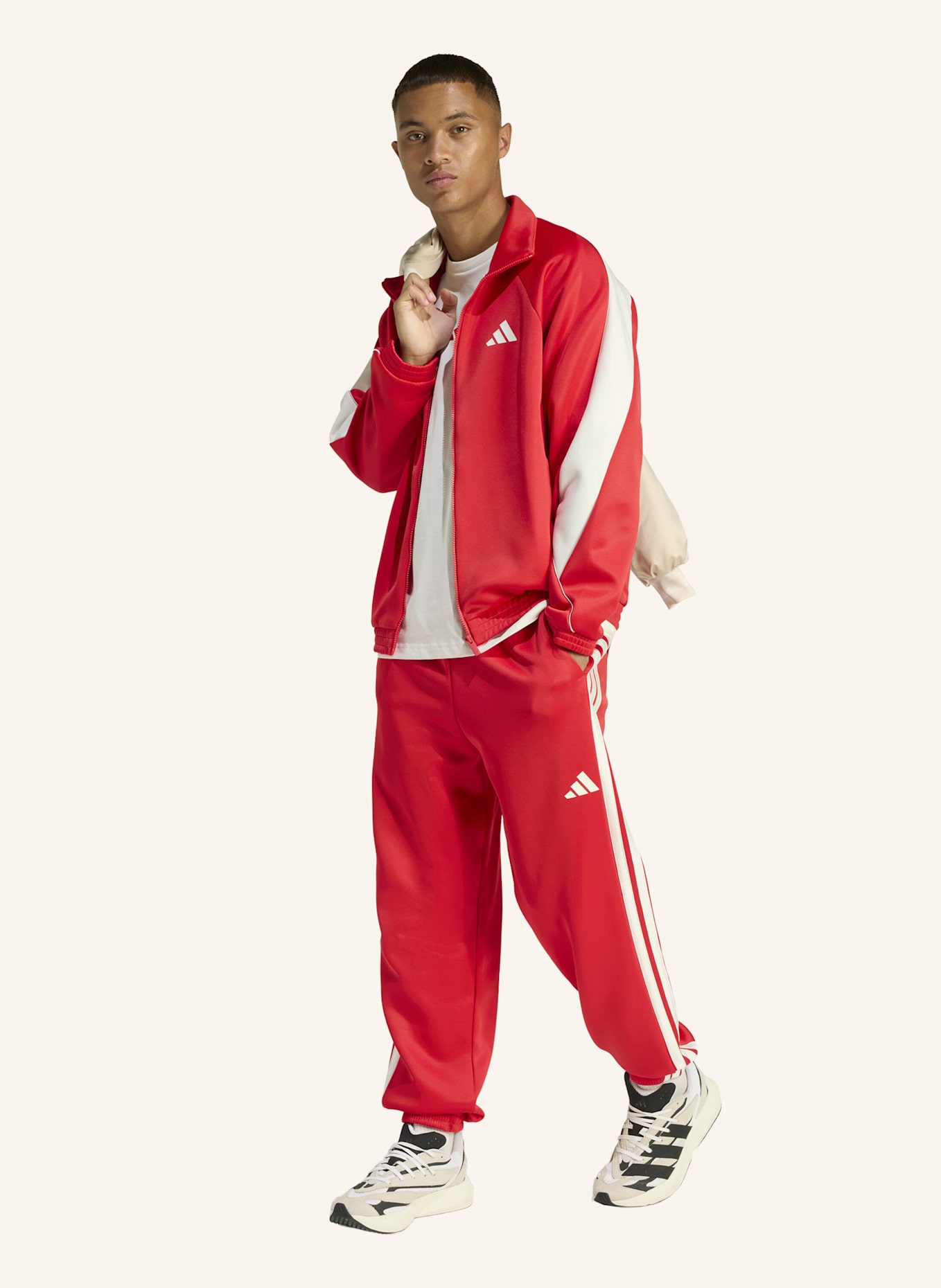 adidas STADIUM TRAININGSJACKE: ROT/ WEISS/ BEIGE