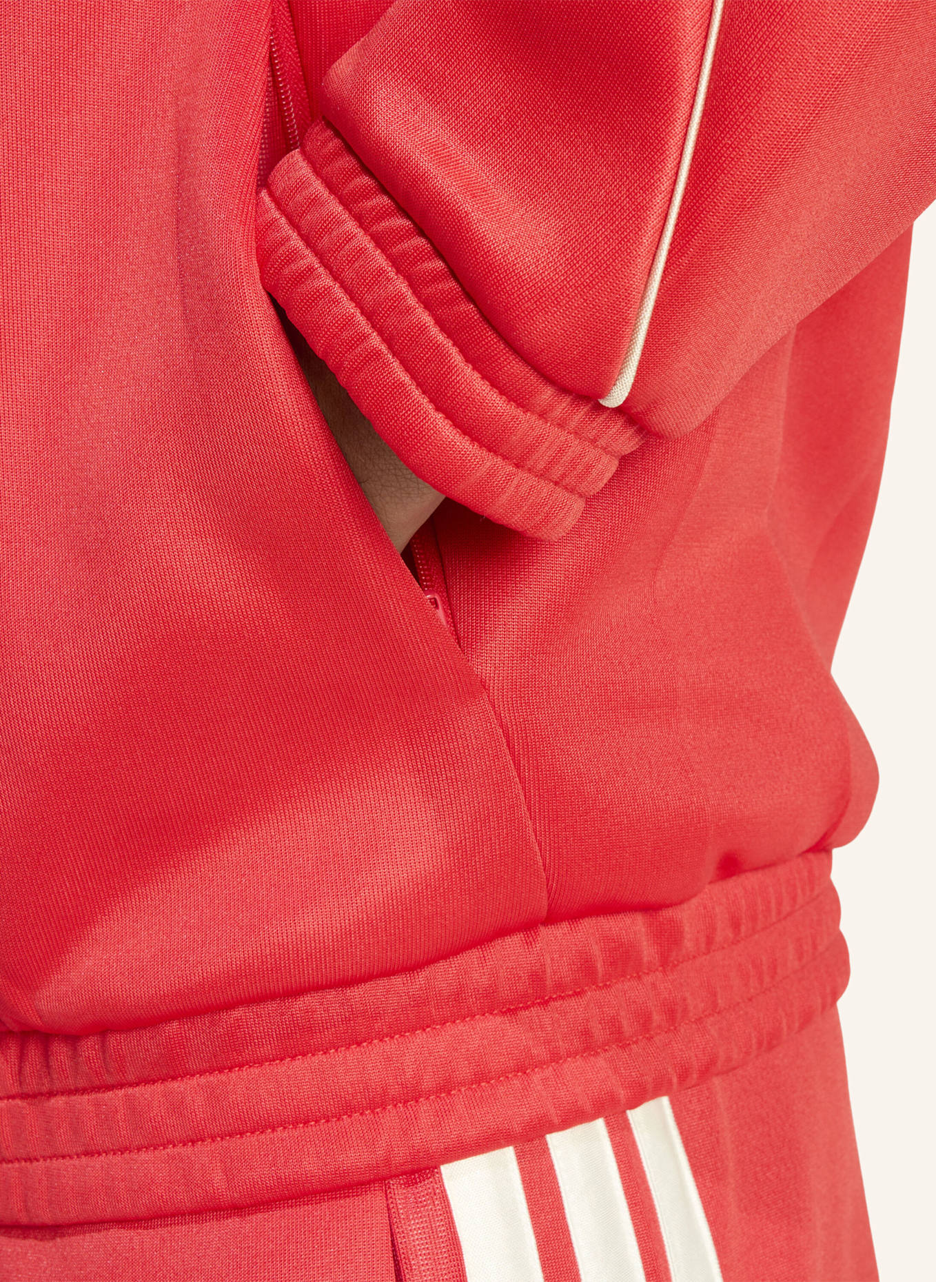 adidas STADIUM TRAININGSJACKE: ROT/ WEISS/ BEIGE
