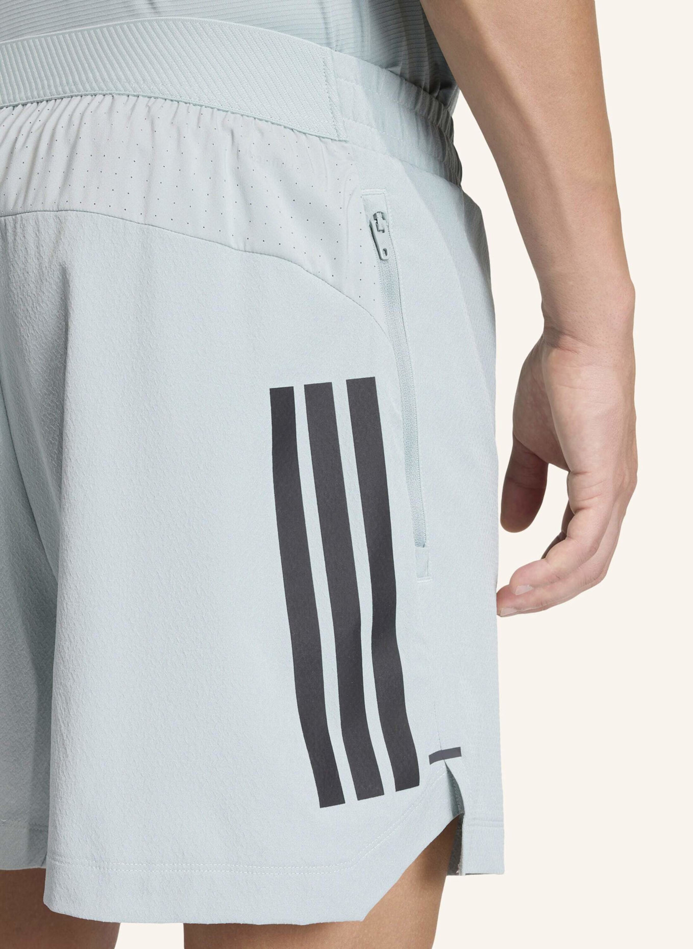 adidas Trainingsshorts D4T POWER: GRÜN
