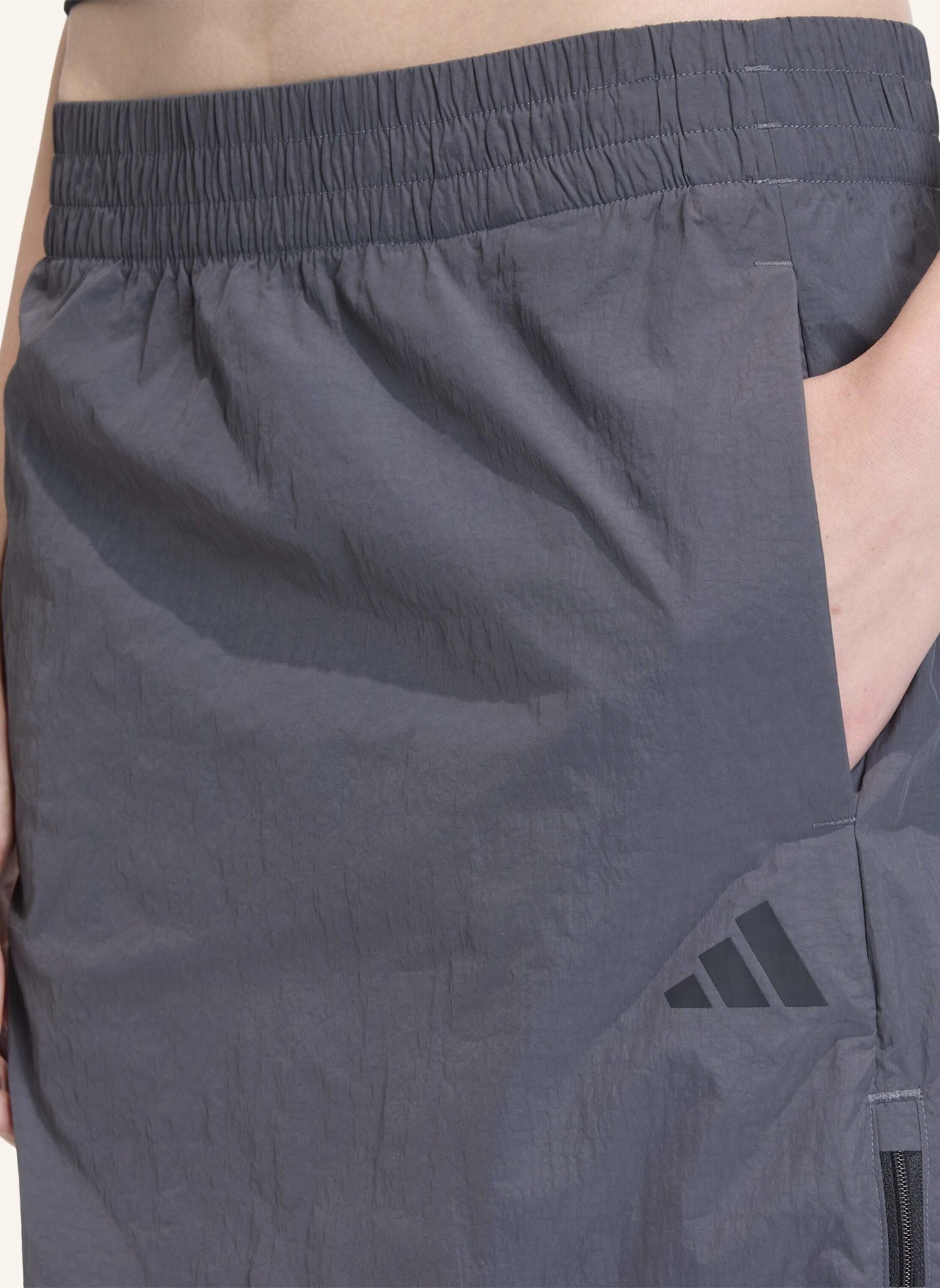 adidas CITY TECH WOVEN ROCK MIT REISSVERSCHLUSS: GRAU