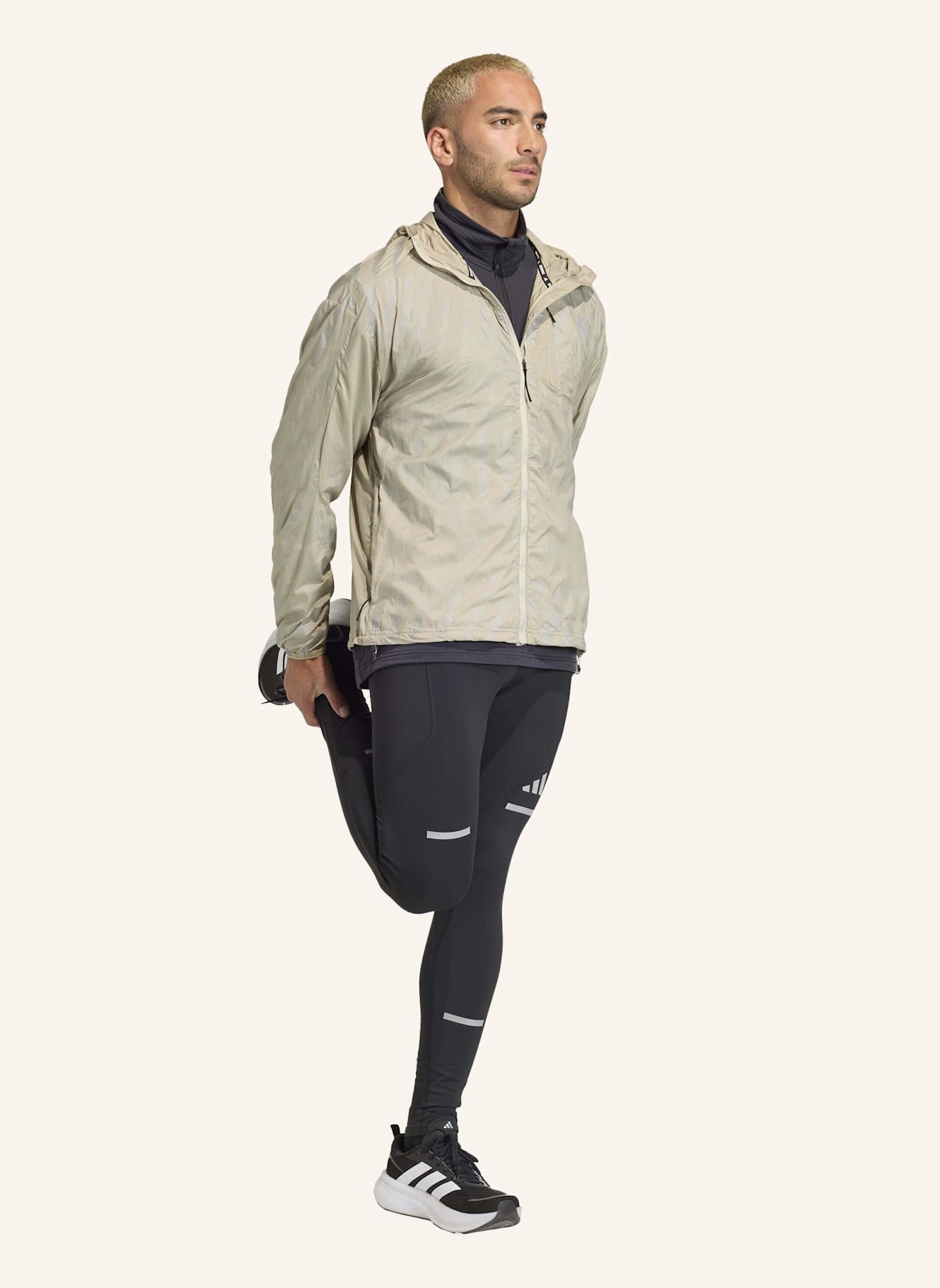adidas REFLEKTIERENDE ADI365 RUNNING JACKE: BRAUN