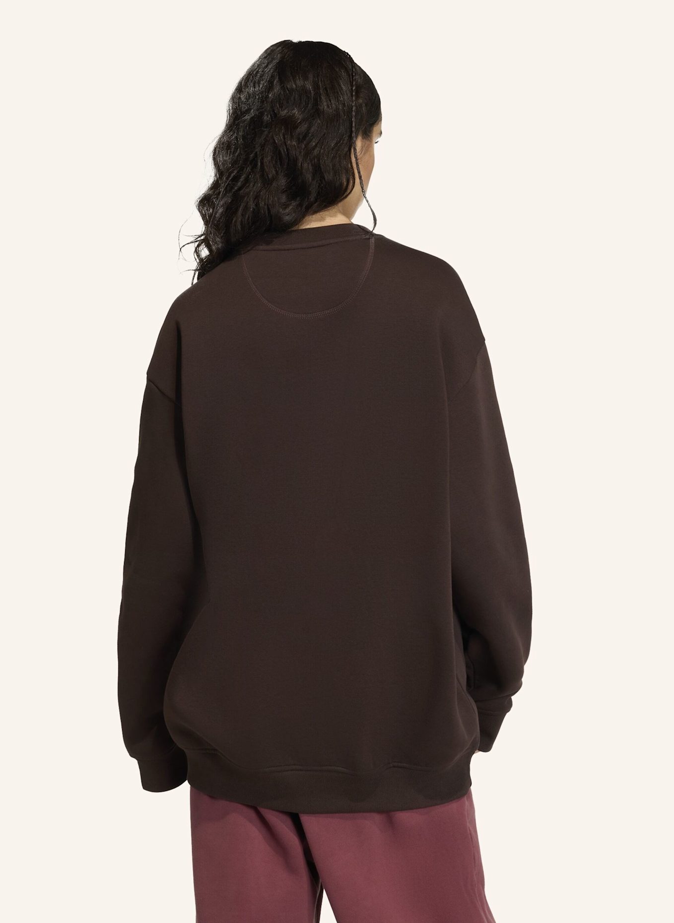 adidas Originals ESSENTIALS LONG OVERSIZED SWEATSHIRT: BRAUN