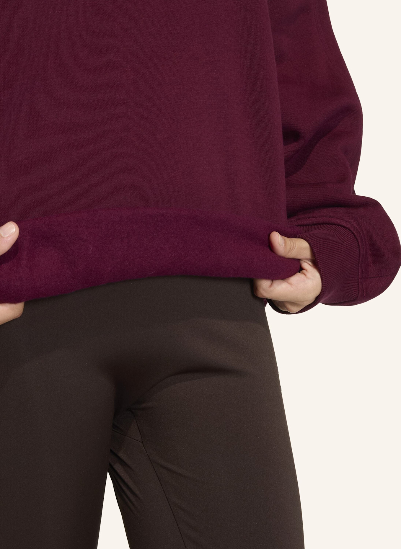 adidas Originals ESSENTIALS LONG OVERSIZED SWEATSHIRT: ROT