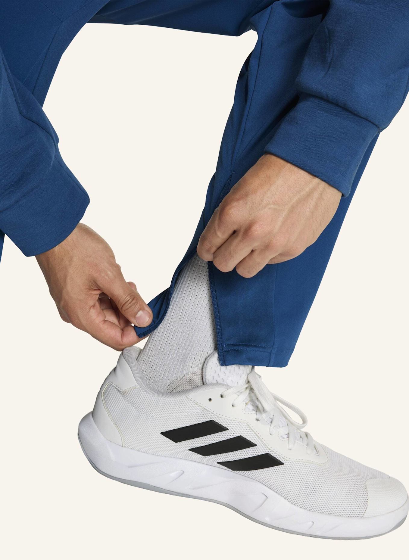 adidas D4T WORKOUT HOSE: BLAU