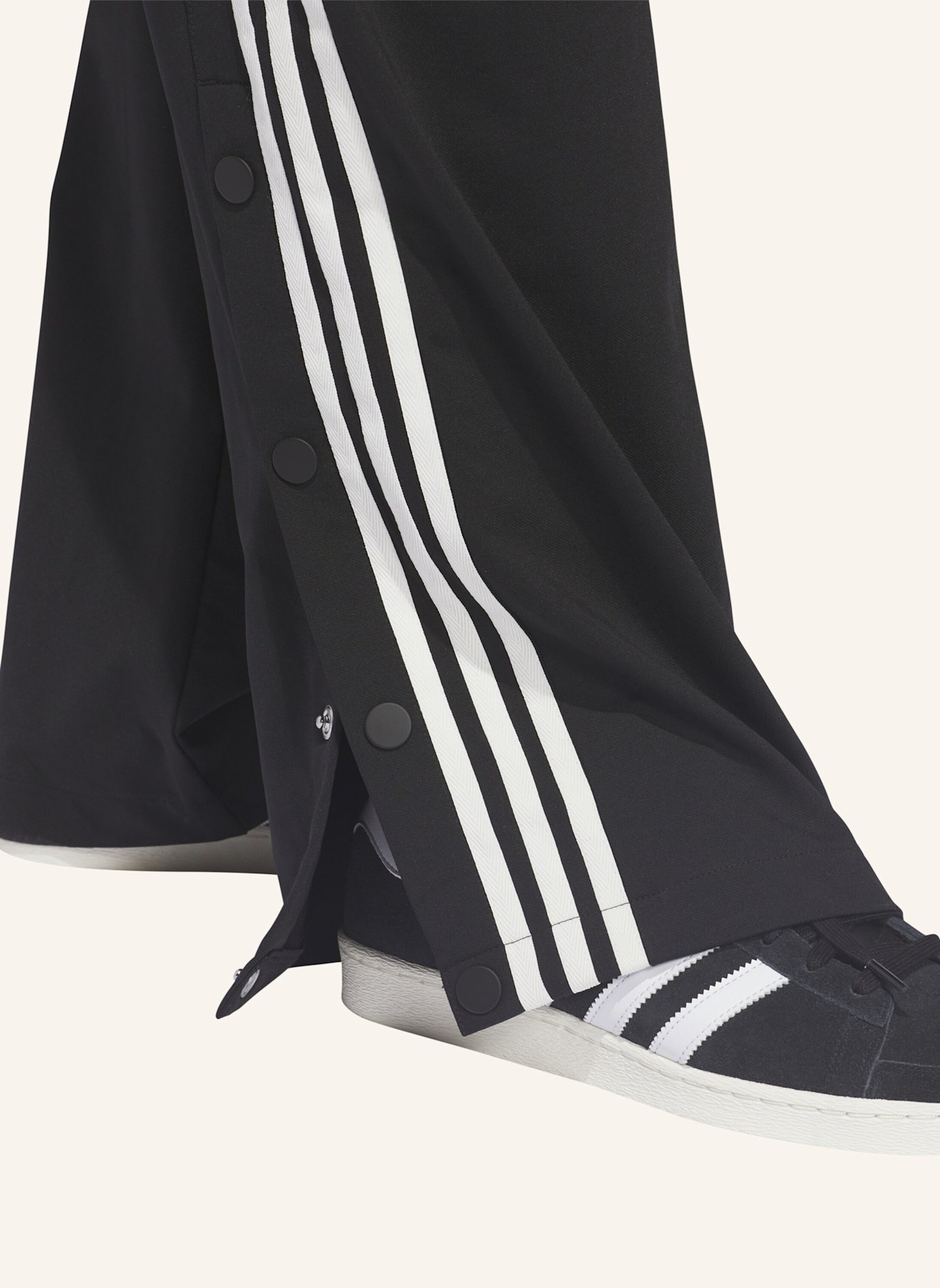 adidas Originals ORIGINAL BASKETBALL SNAP HOSE: SCHWARZ