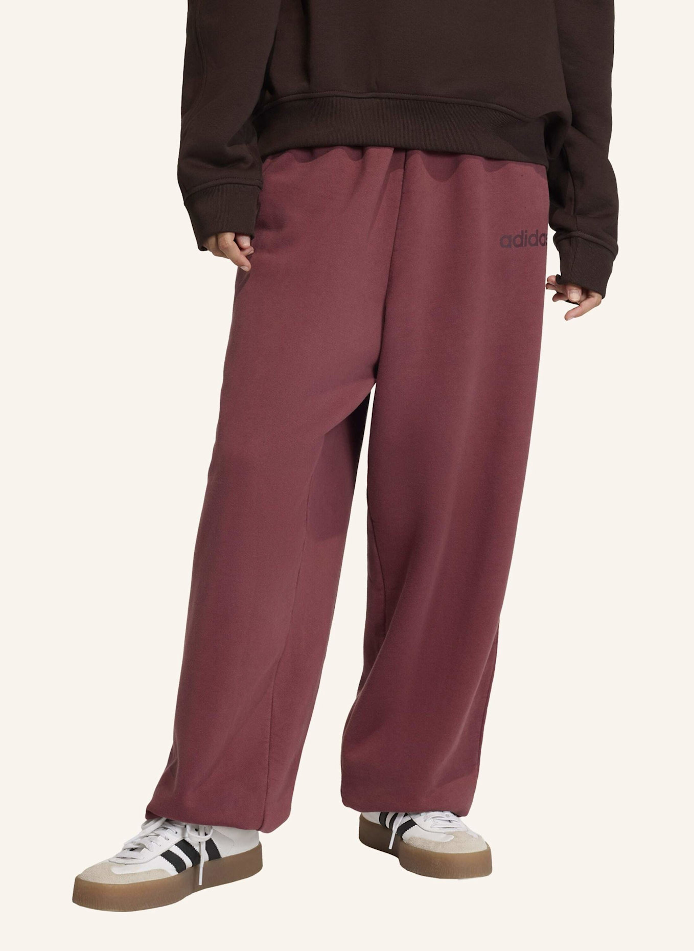 adidas Originals ESSENTIALS LINEAR BYFR JOGGINGHOSE (JAPAN JOGGINGHOSE+) IN WASHED-OPTIK: ROT