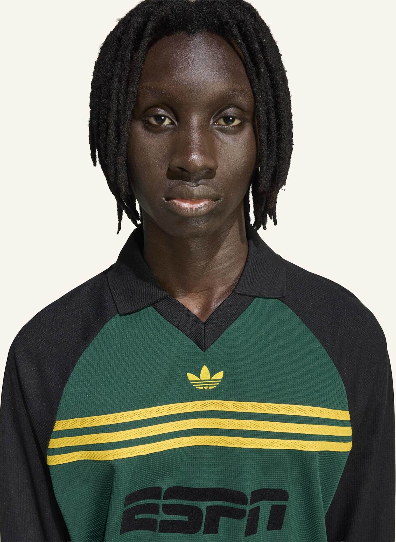 adidas Originals SPONSORED ARCHIVE LONGSLEEVE T-SHIRT: GRÜN/ SCHWARZ