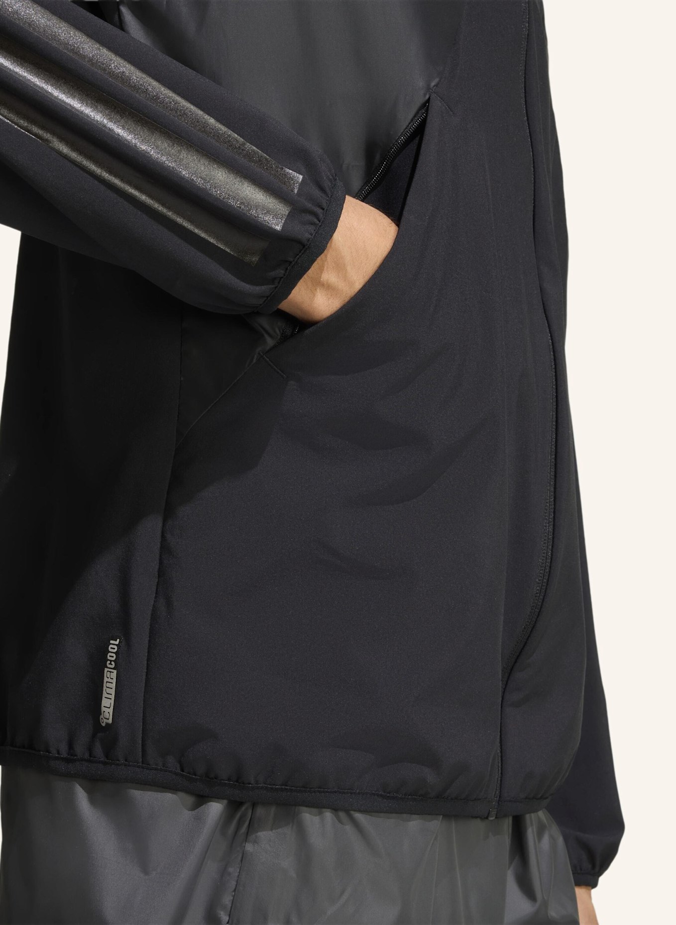 adidas HOUSE OF TIRO TRACK TOP: SCHWARZ