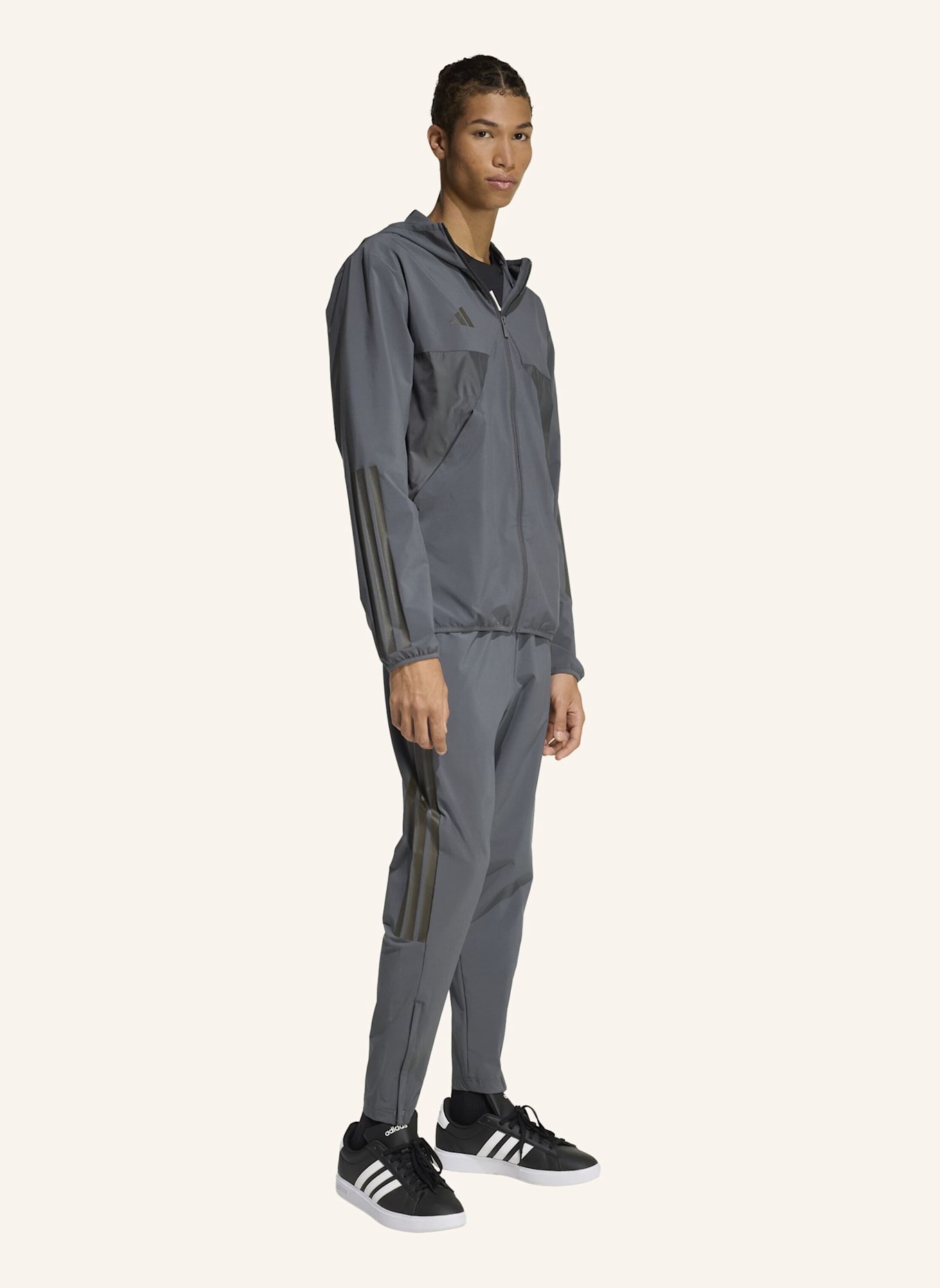 adidas HOUSE OF TIRO HOSE: GRAU