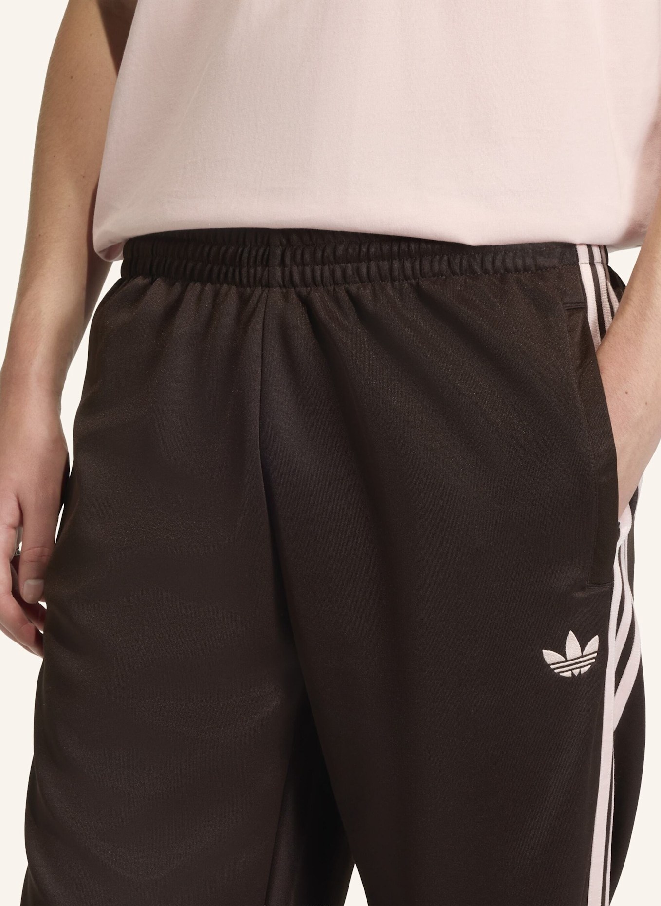 adidas Originals REGULAR TRAININGSHOSE: BRAUN