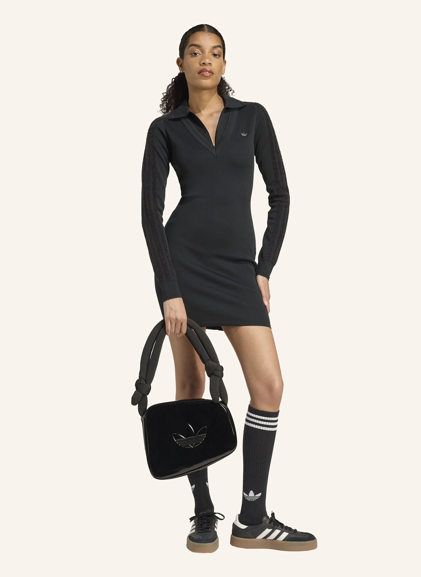 adidas Originals LANGÄRMELIGES KLEID MIT KRAGEN: SCHWARZ