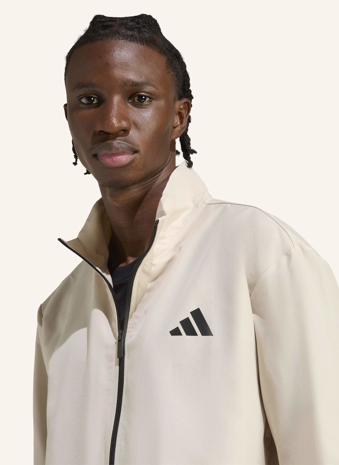 adidas SPORTSWEAR WOVEN CARGO-TRAININGSANZUG: BEIGE