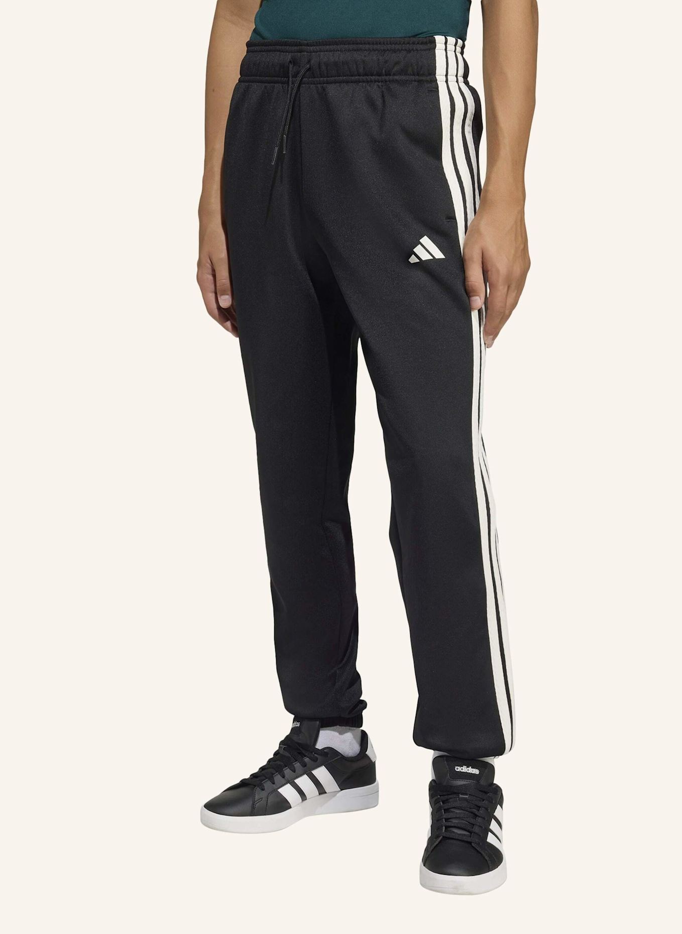 adidas STADIUM TRAININGSHOSE: SCHWARZ/ WEISS