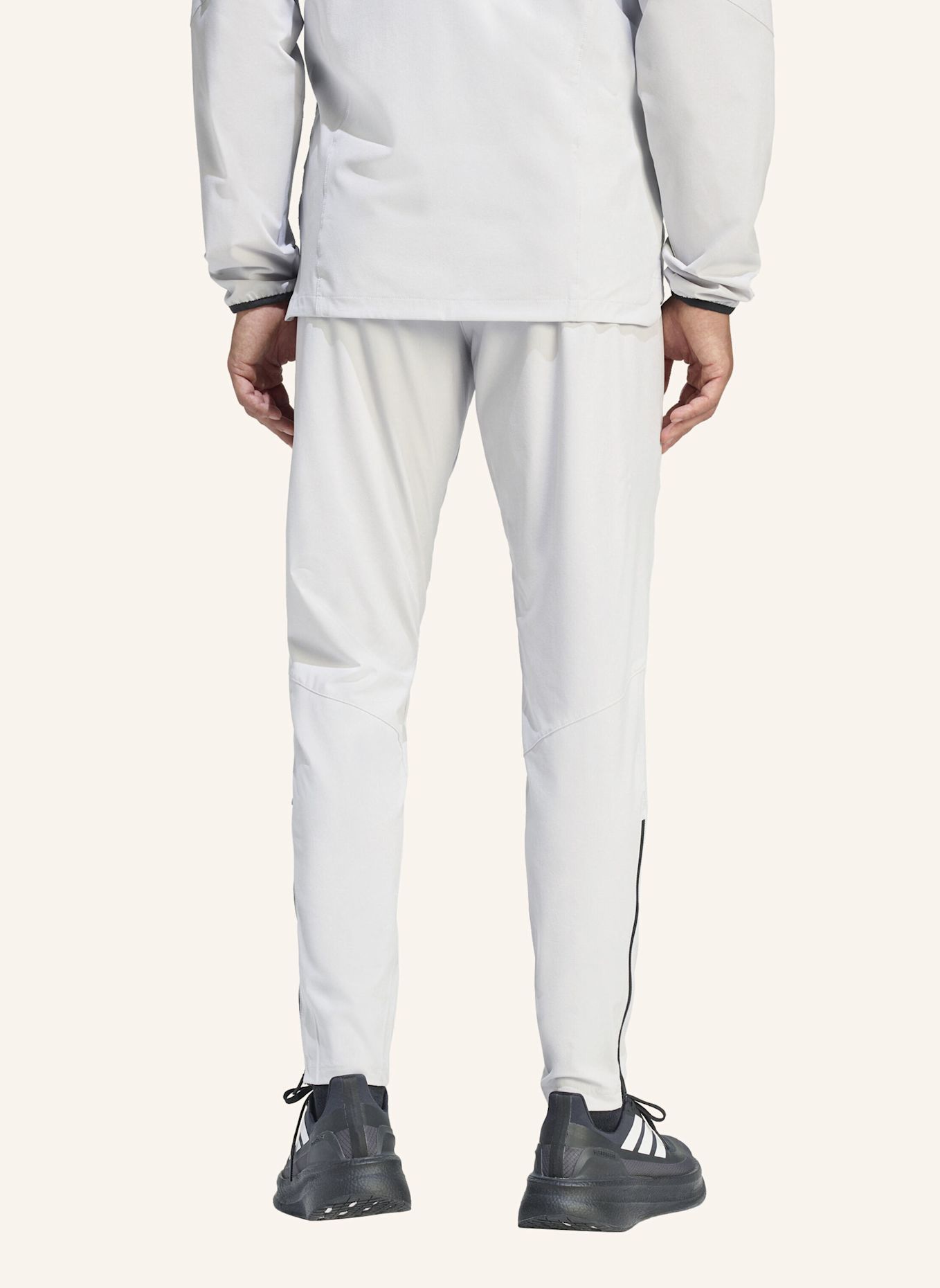 adidas TIRO TRAVEL HOSE, GEWEBT: GRAU / SCHWARZ
