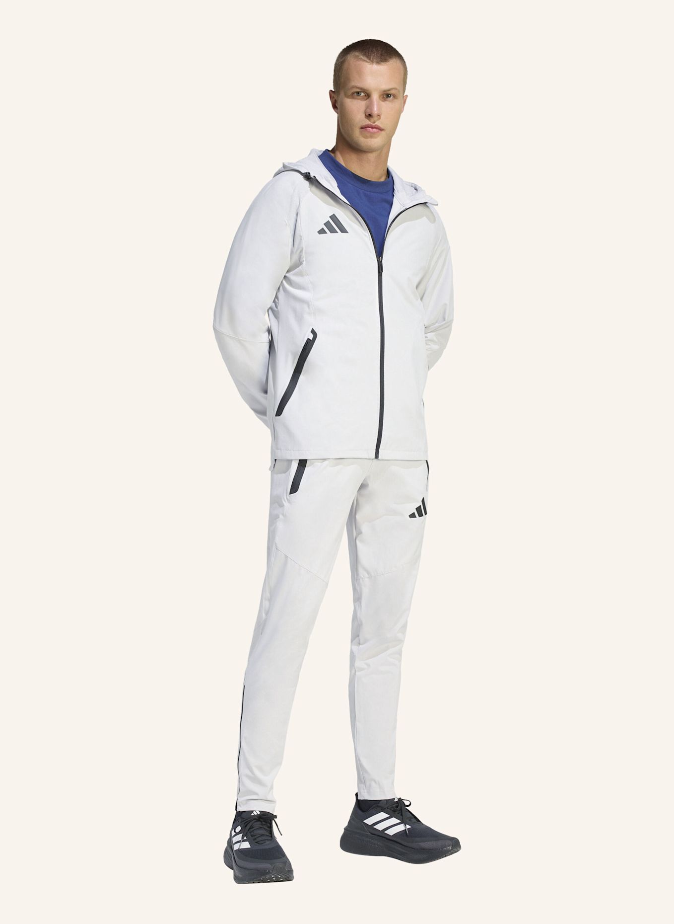 adidas TIRO TRAVEL HOSE, GEWEBT: GRAU / SCHWARZ