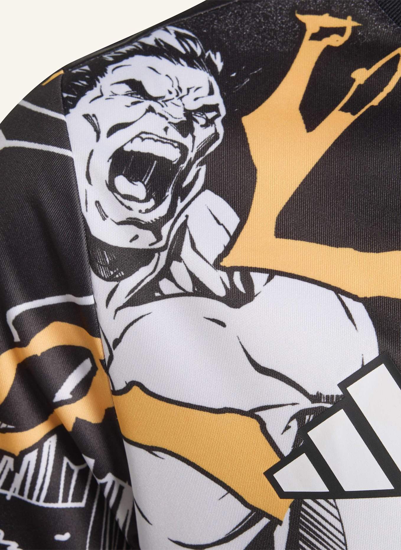 adidas ALL BLACKS MARVEL CAPTAINS RUN JERSEY KIDS: SCHWARZ