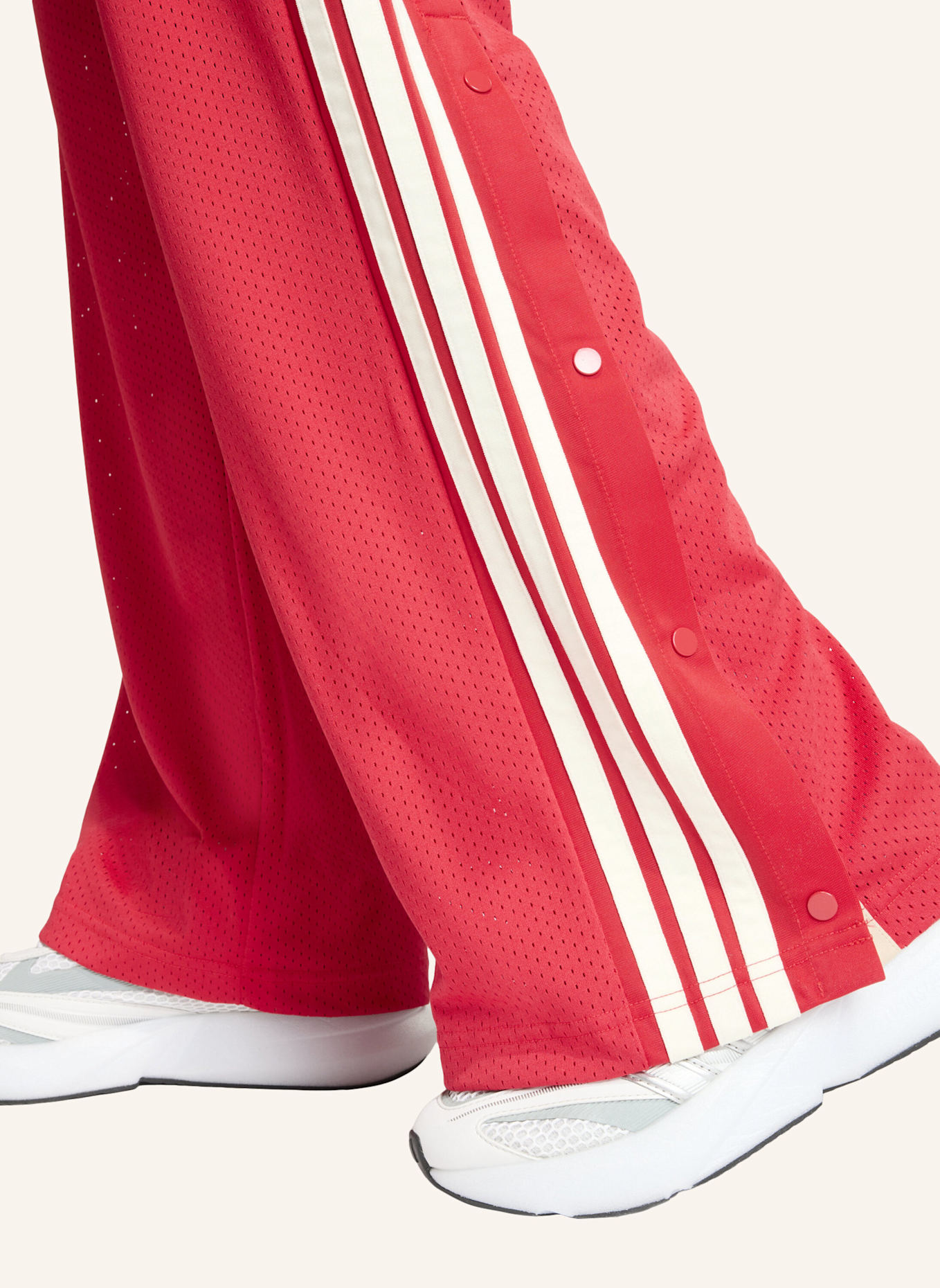 adidas STADIUM MESH HOSE: ROT/ WEISS/ BEIGE
