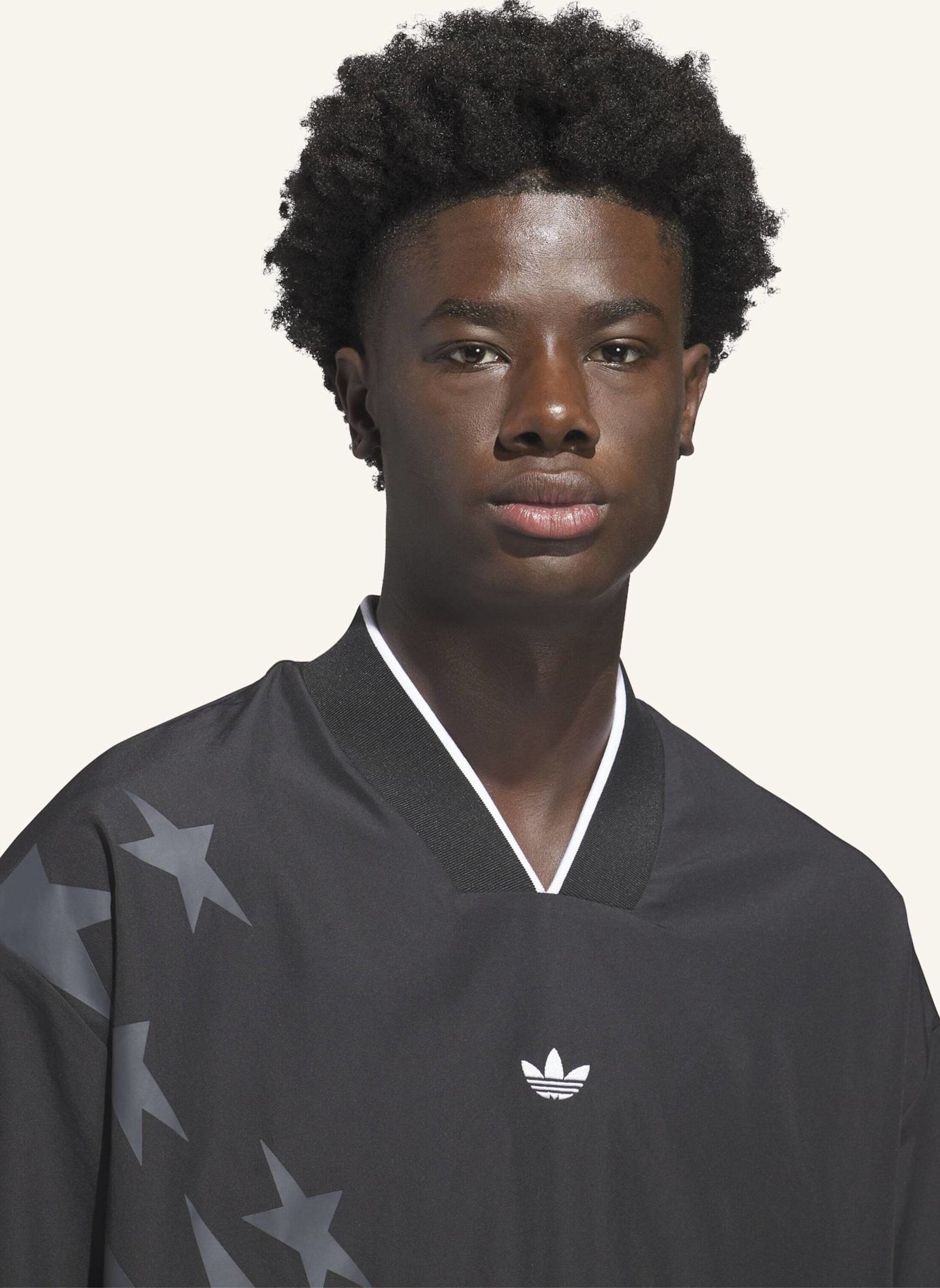 adidas Originals ORIGINALS BASKETBALL STAR WARM UP OBERTEIL: SCHWARZ