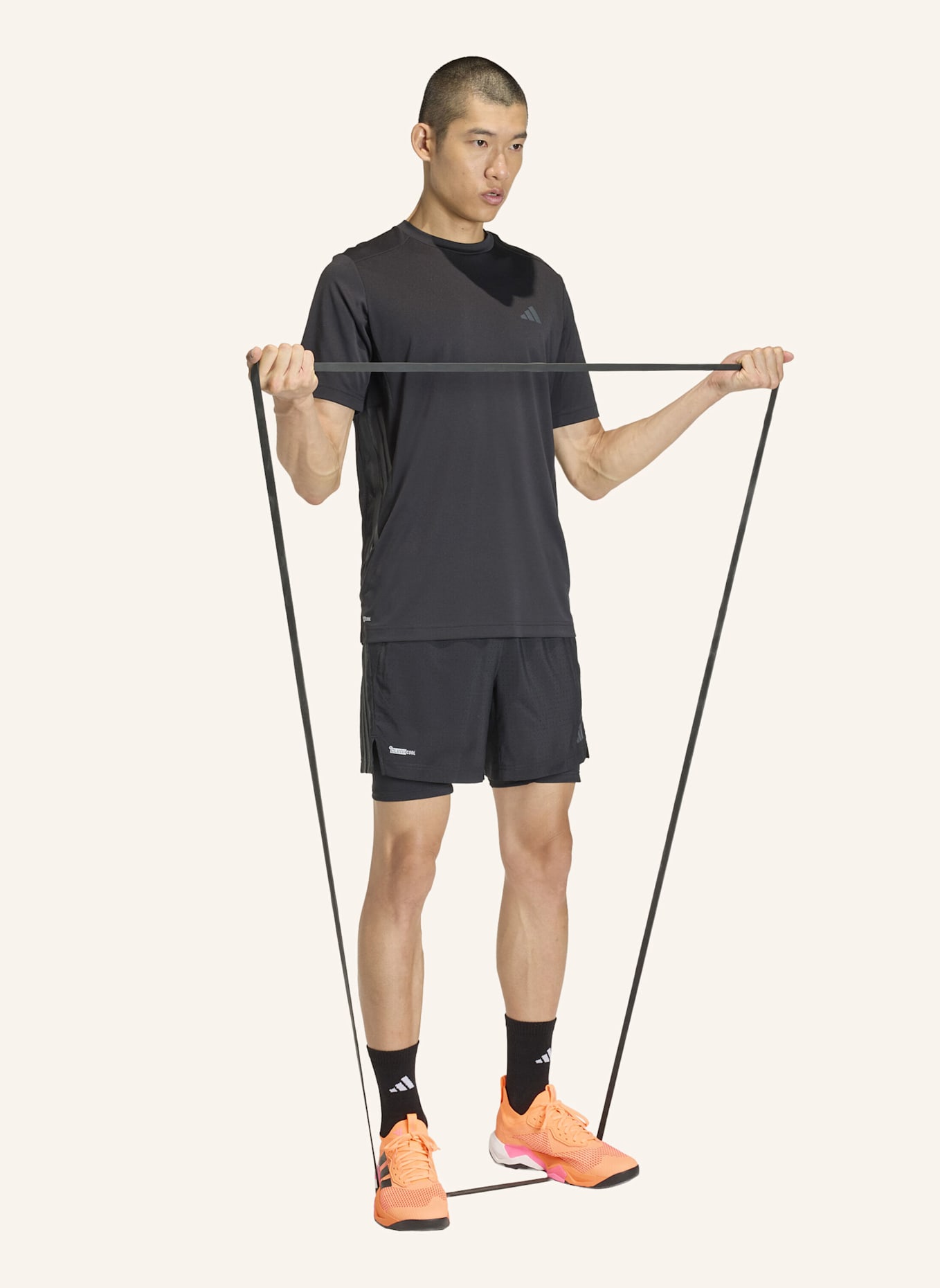 adidas TECH ESSENTIALS WORKOUT 2IN1 SHORTS: SCHWARZ