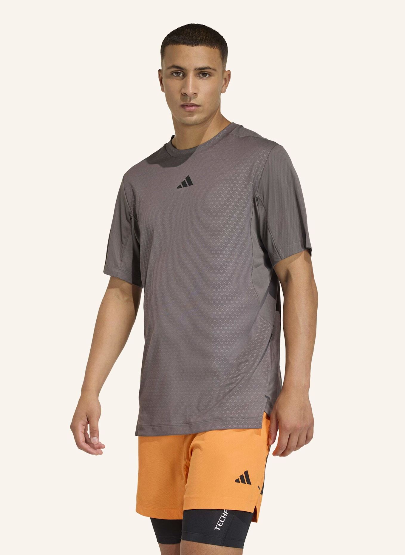 adidas T-Shirt D4T POWER: GRAU
