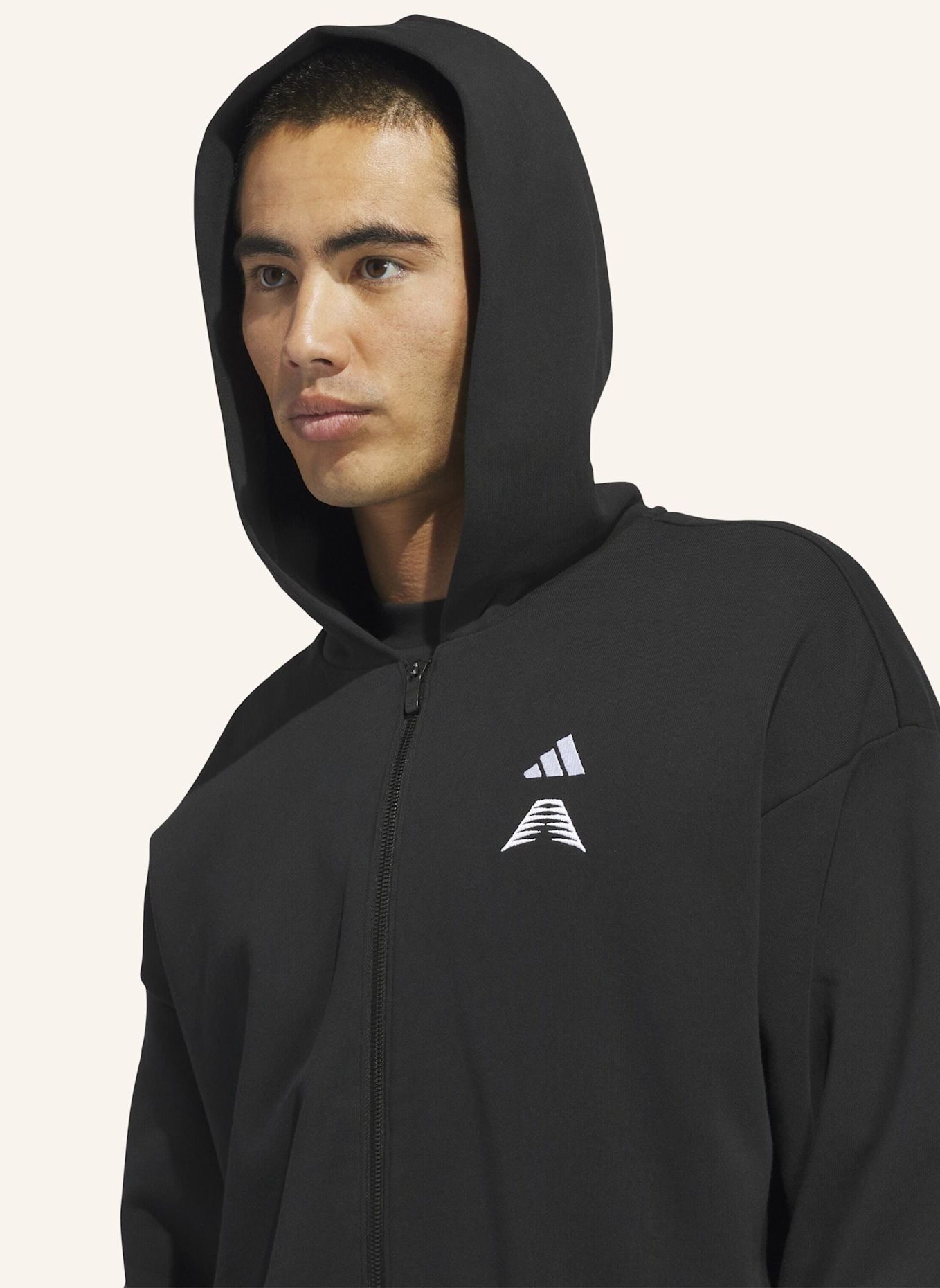 adidas ADIDAS FARM SACCOSH KAPUZENJACKE: SCHWARZ