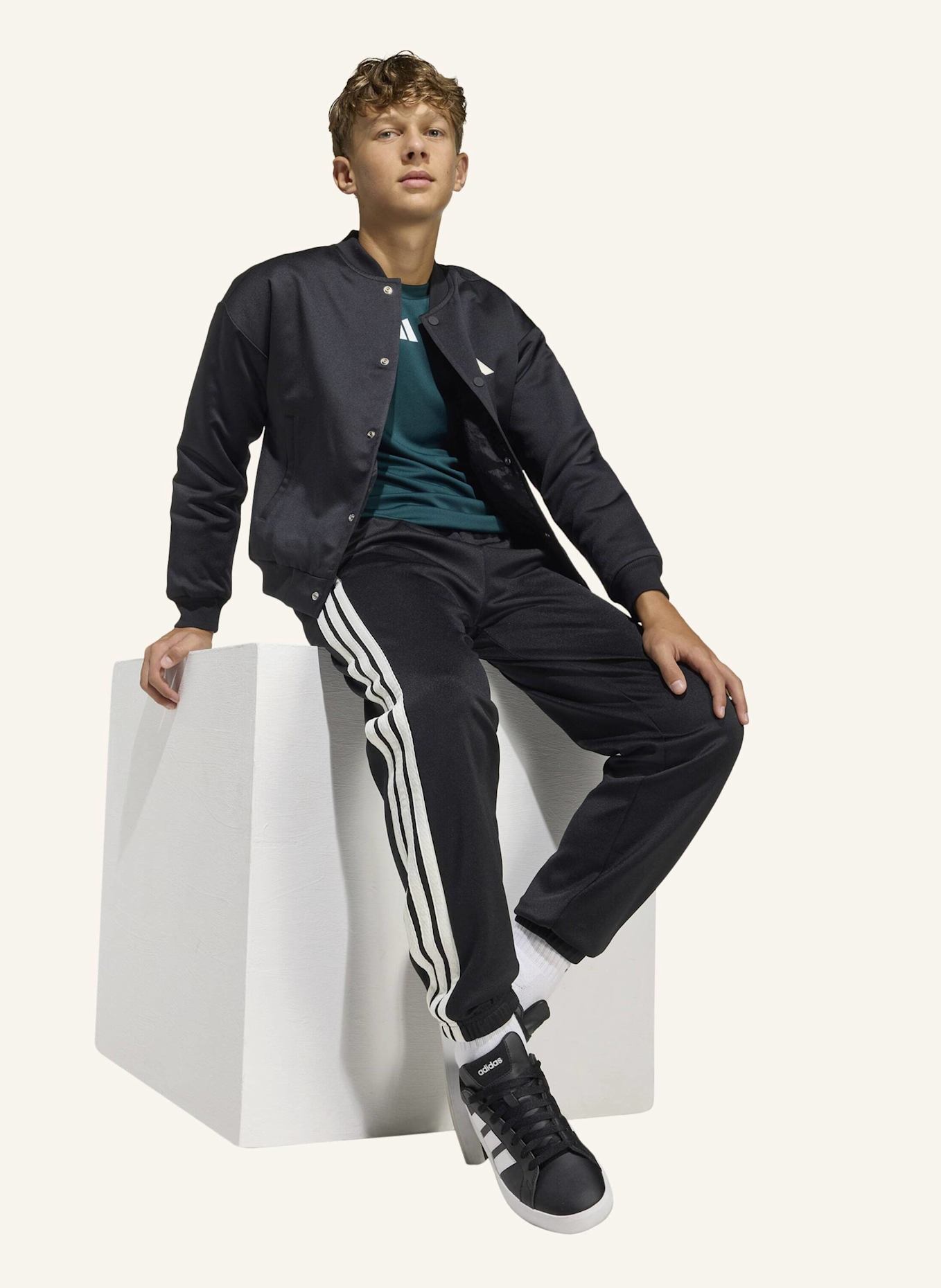 adidas STADION-BOMBERJACKE: SCHWARZ