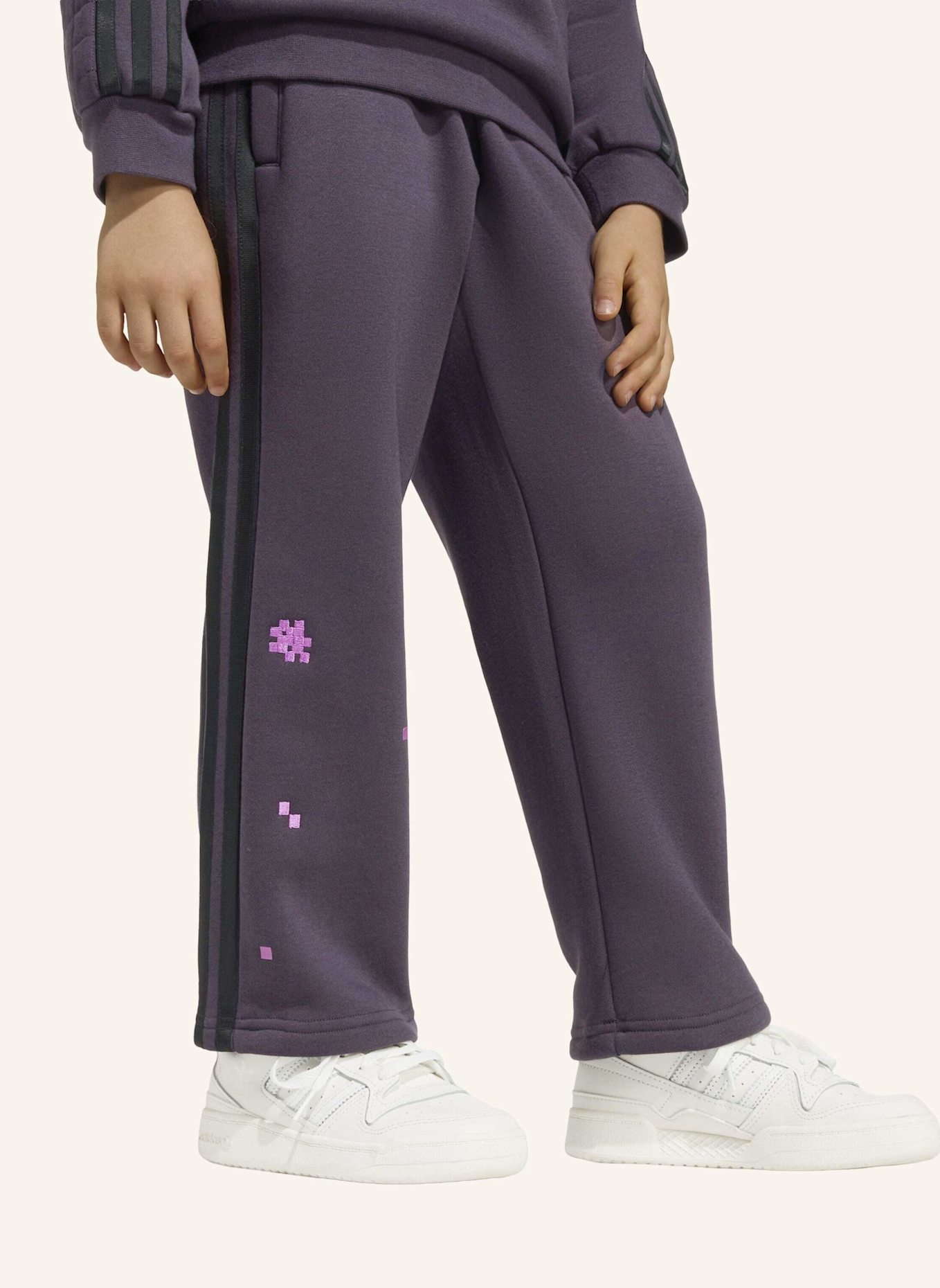 adidas Originals ADIDAS MINECRAFT LOOSE CREW SET: SCHWARZ