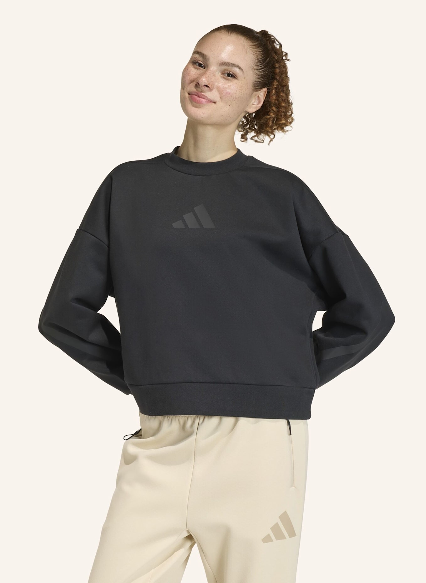 adidas ADIDAS Z.N.E. SWEATSHIRT: SCHWARZ