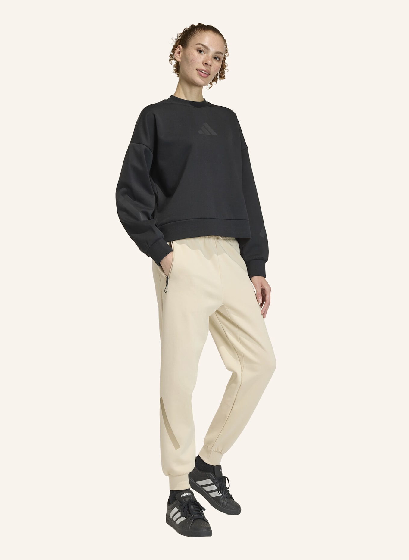 adidas ADIDAS Z.N.E. SWEATSHIRT: SCHWARZ