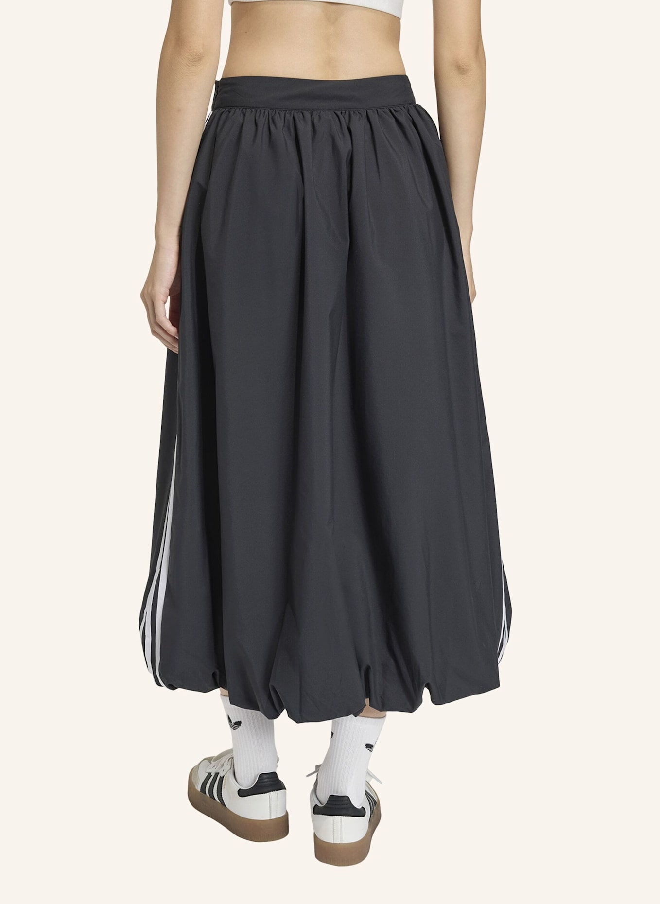 adidas Originals Rock BALLOON LONG mit Galonstreifen: SCHWARZ