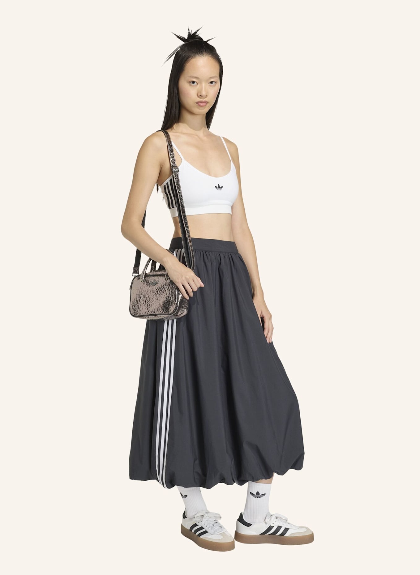 adidas Originals Rock BALLOON LONG mit Galonstreifen: SCHWARZ