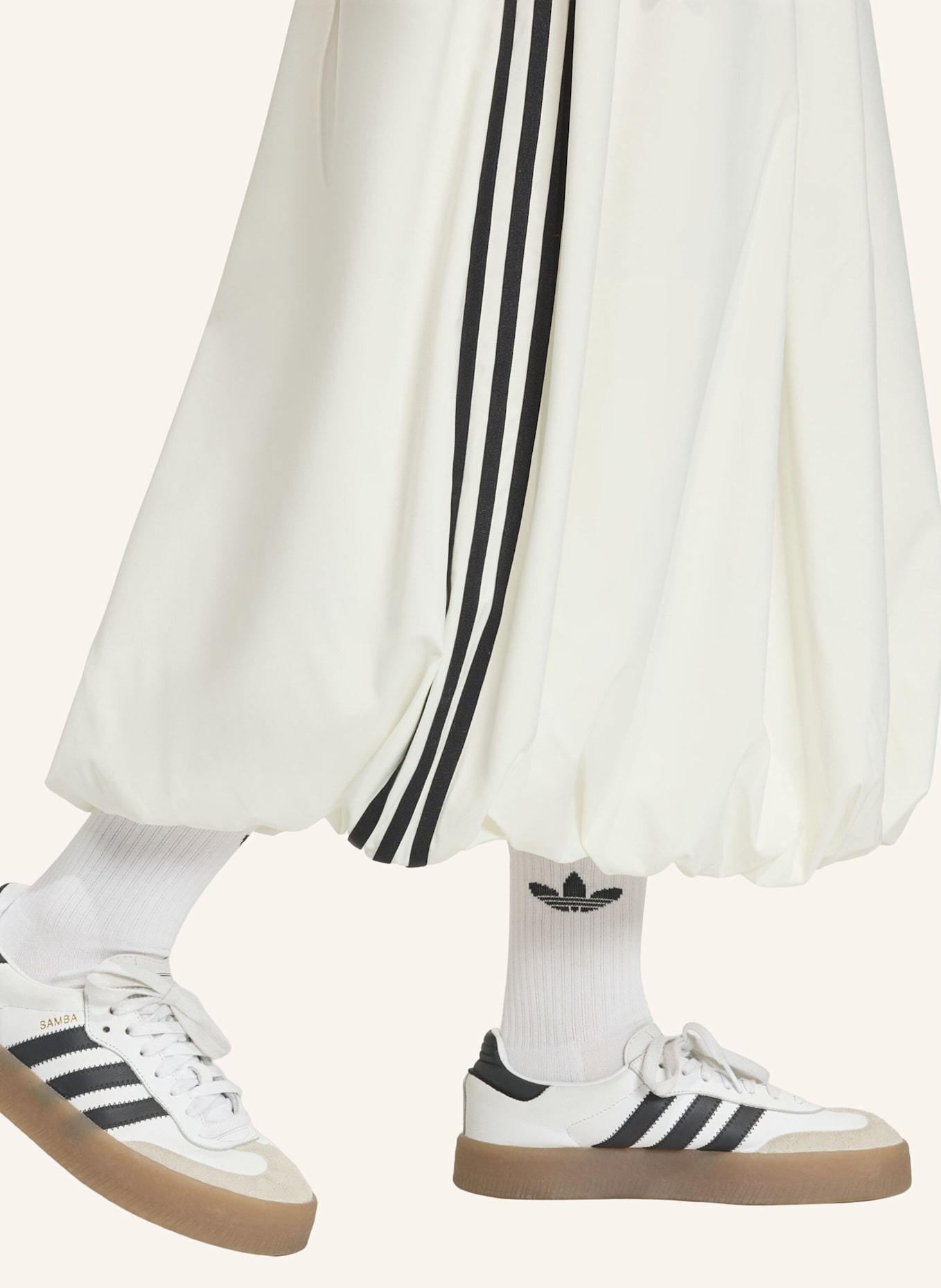 adidas Originals Rock BALLOON LONG mit Galonstreifen: WEISS