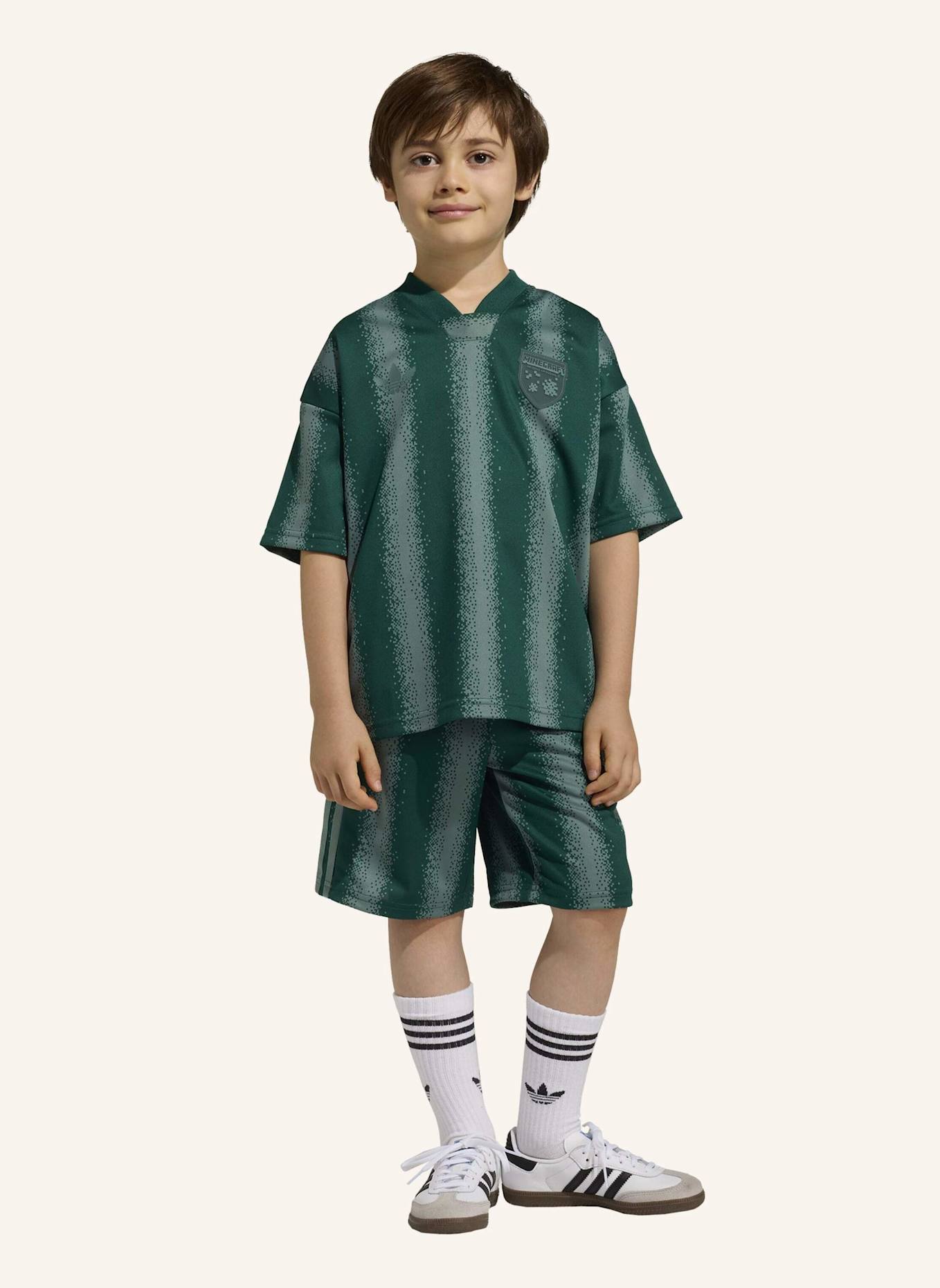 adidas Originals ADIDAS MINECRAFT OVERSIZE-SET SHORTS UND T-SHIRT: GRÜN