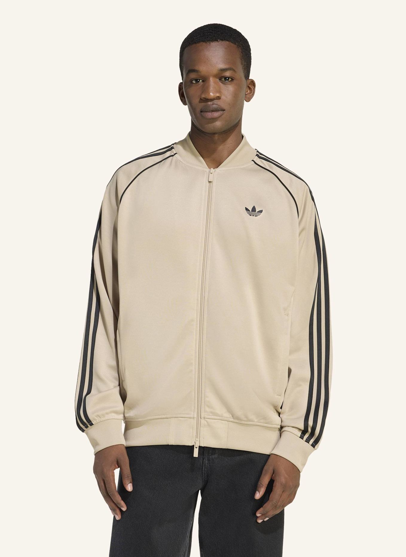 adidas Originals SST ADICOLOR CLASSICS LOOSE TRACK TOP: SCHWARZ