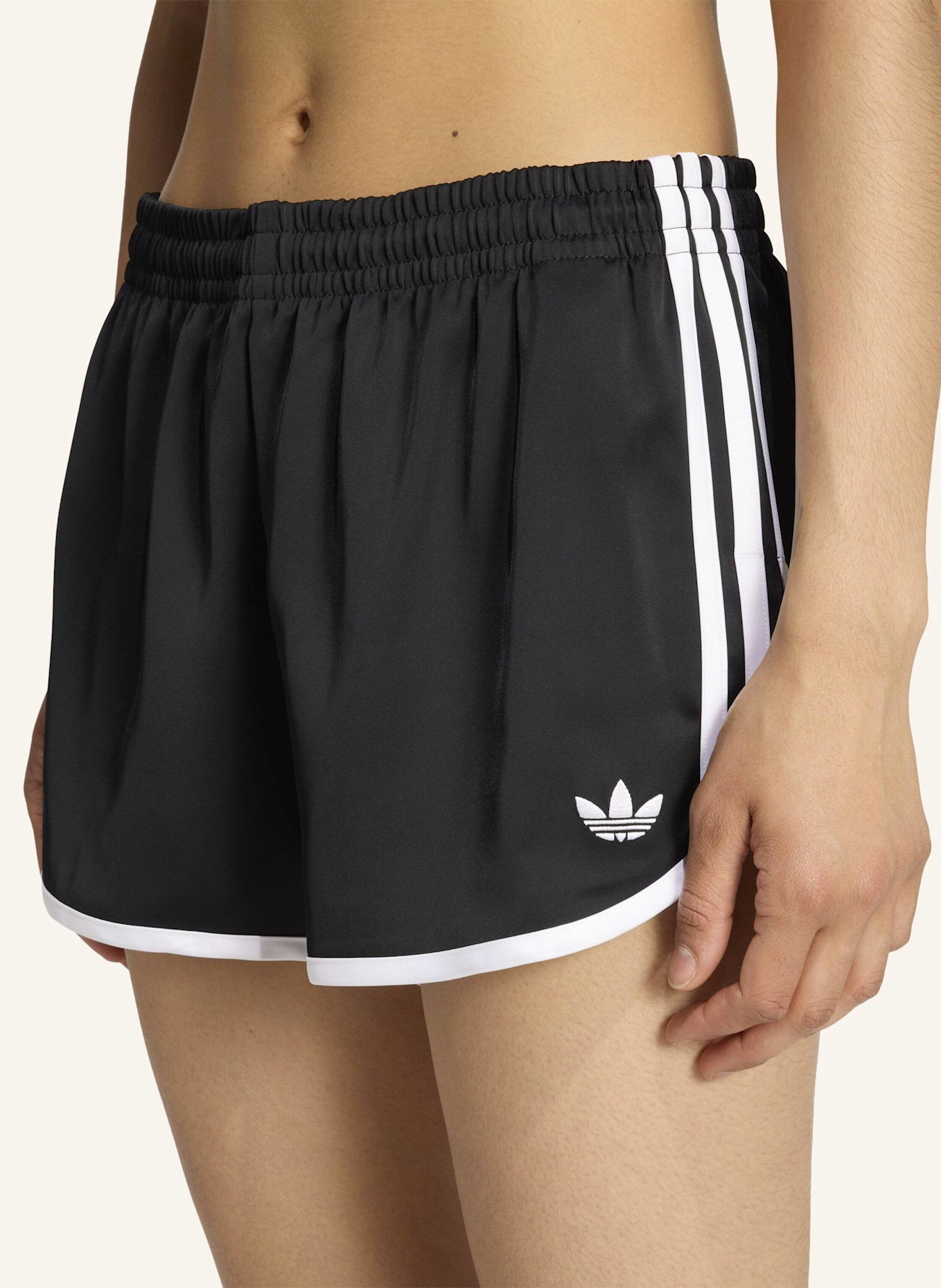 adidas Originals 3-STREIFEN SPRINTER SHORTS: SCHWARZ/ WEISS