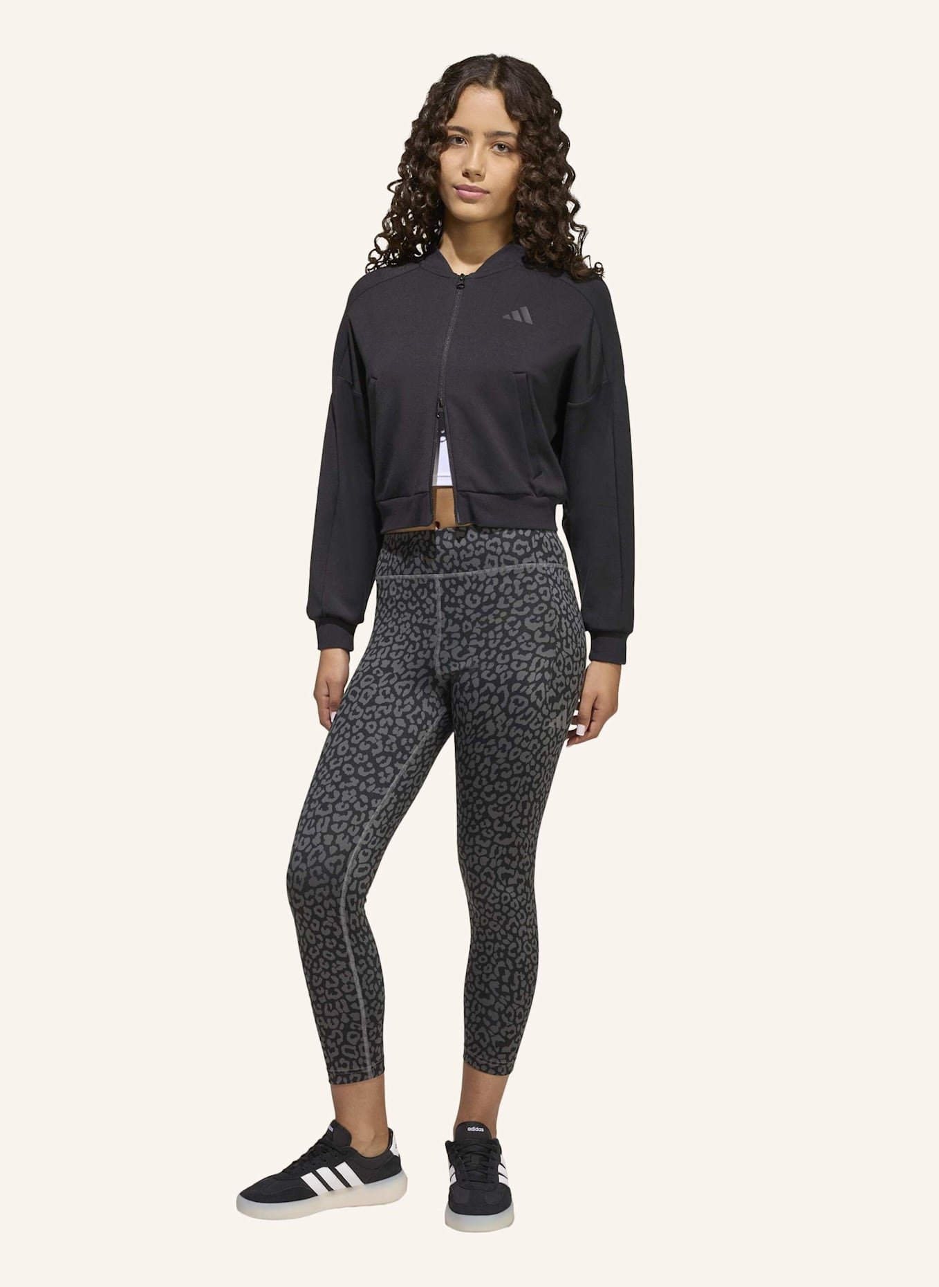 adidas FUTURE ICONS 3-STREIFEN HOODIE MIT DURCHGEHENDEM REISSVERSCHLUSS: SCHWARZ