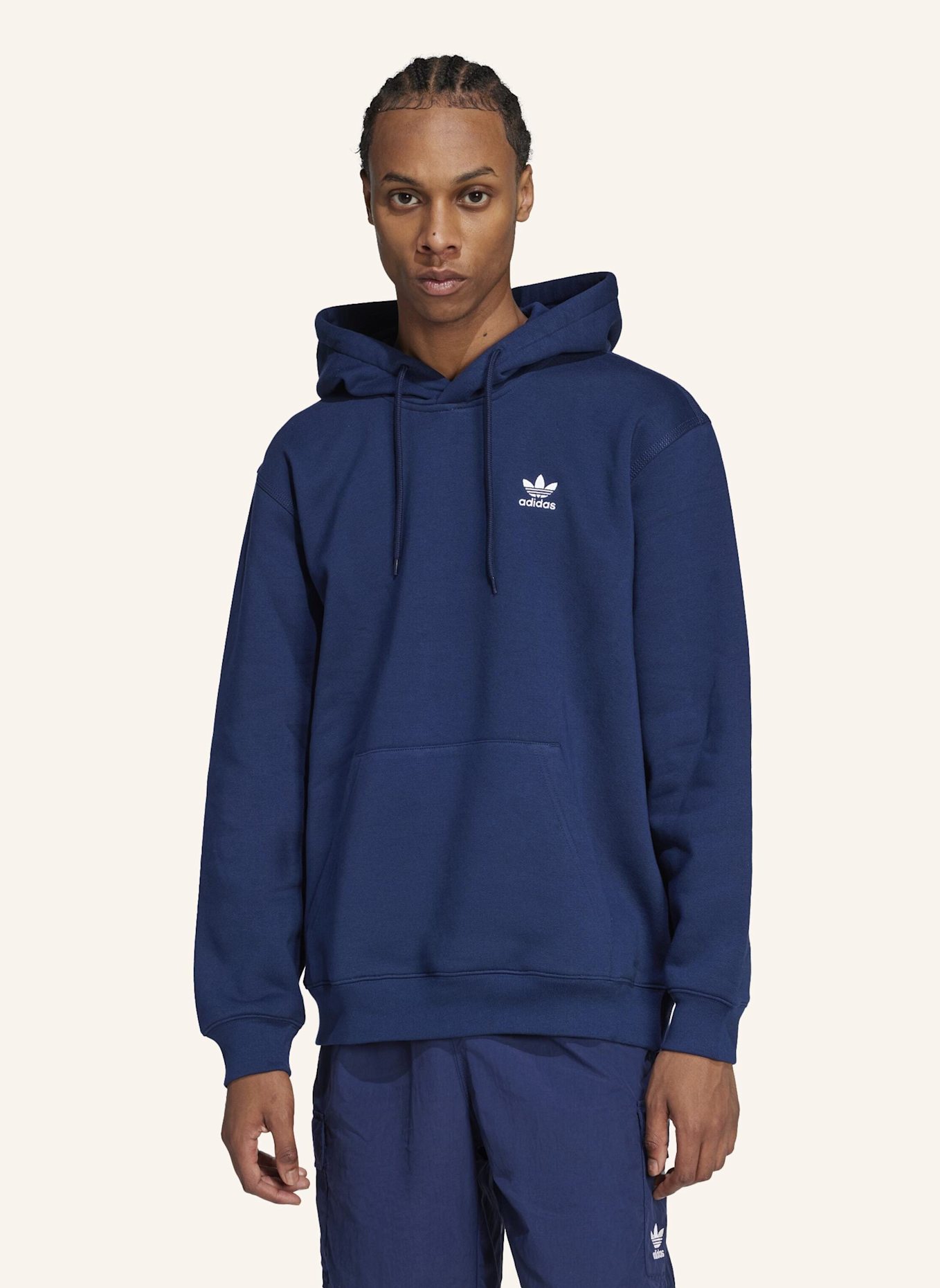 adidas Originals TREFOIL ESSENTIALS LOOSE HOODIE: BLAU