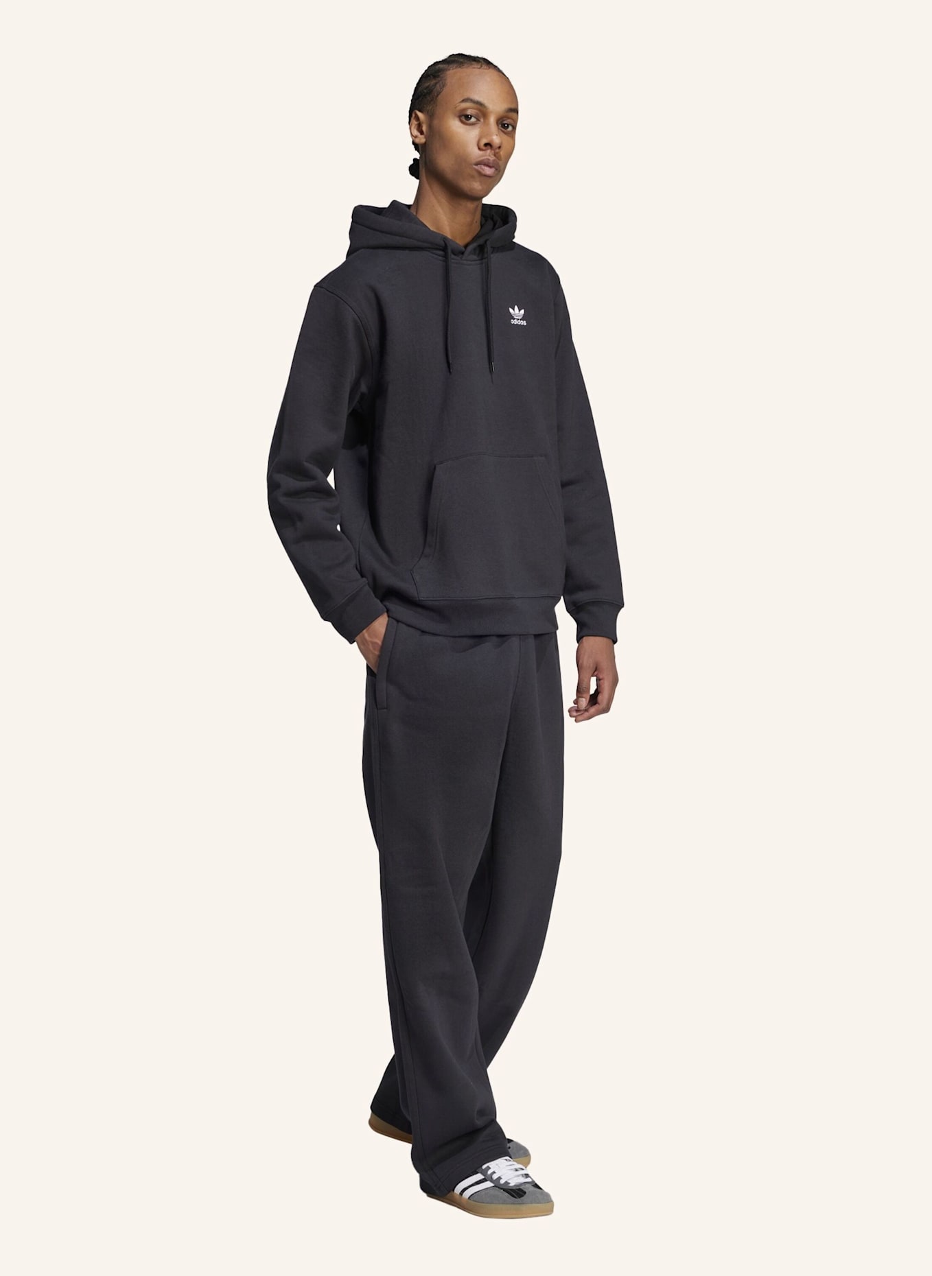 adidas Originals TREFOIL ESSENTIALS LOOSE HOODIE: SCHWARZ