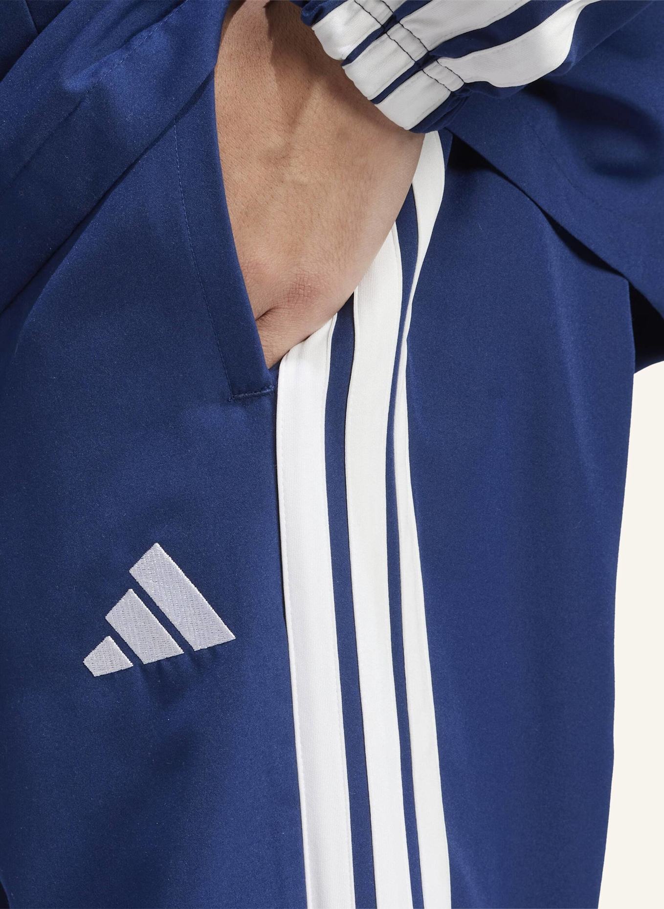 adidas 3-STREIFEN WOVEN TRAININGSANZUG: BLAU