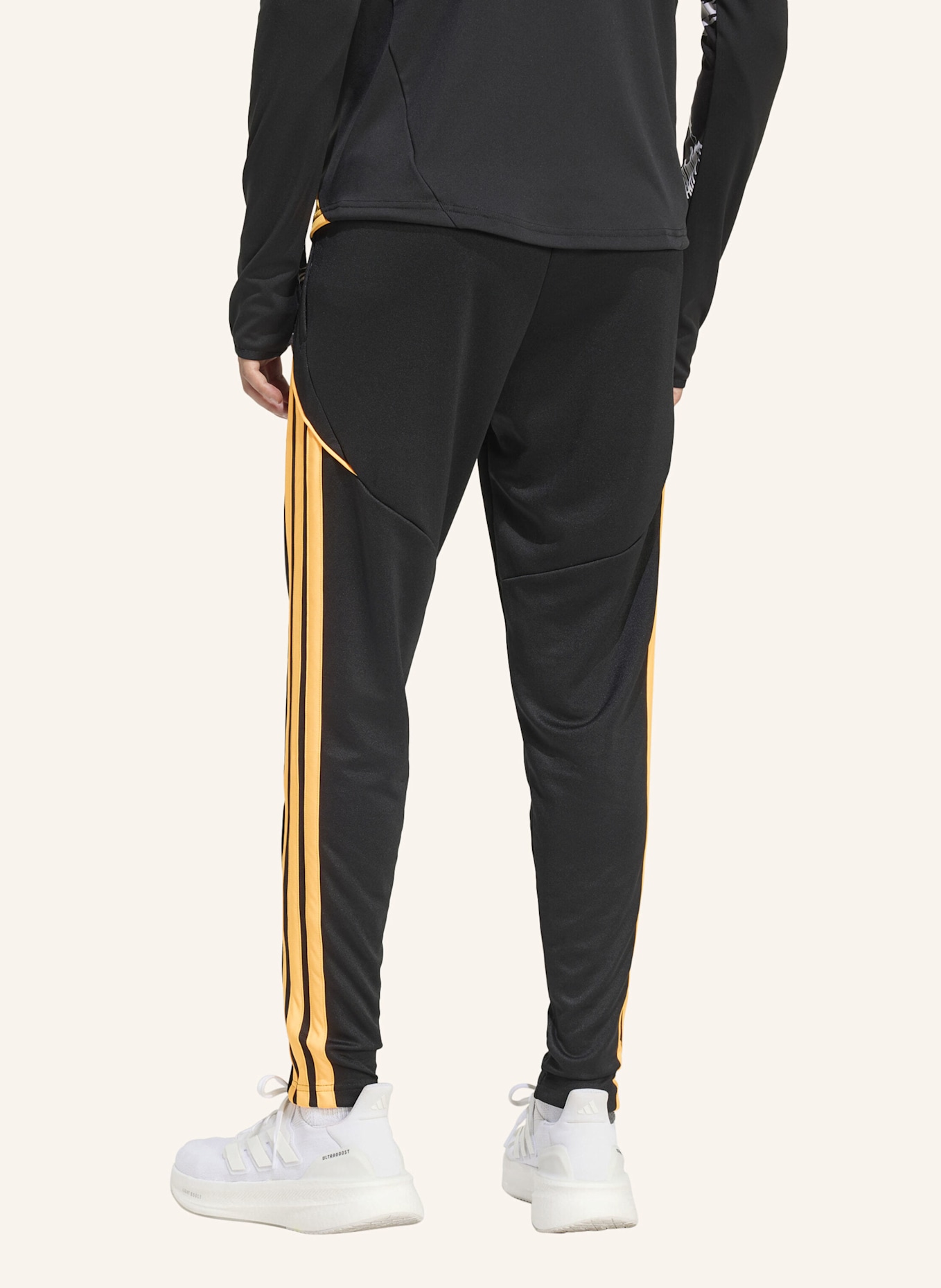 adidas ALL BLACKS MARVEL TRAININGSHOSE: SCHWARZ