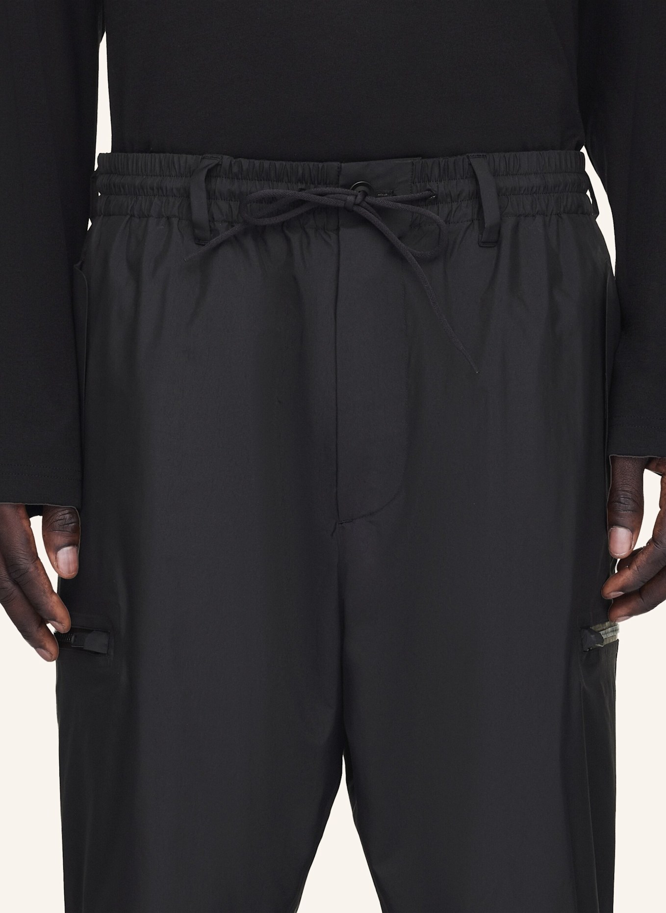 Y-3 Y-3 GORE-TEX CUFFED CARGOHOSE: SCHWARZ